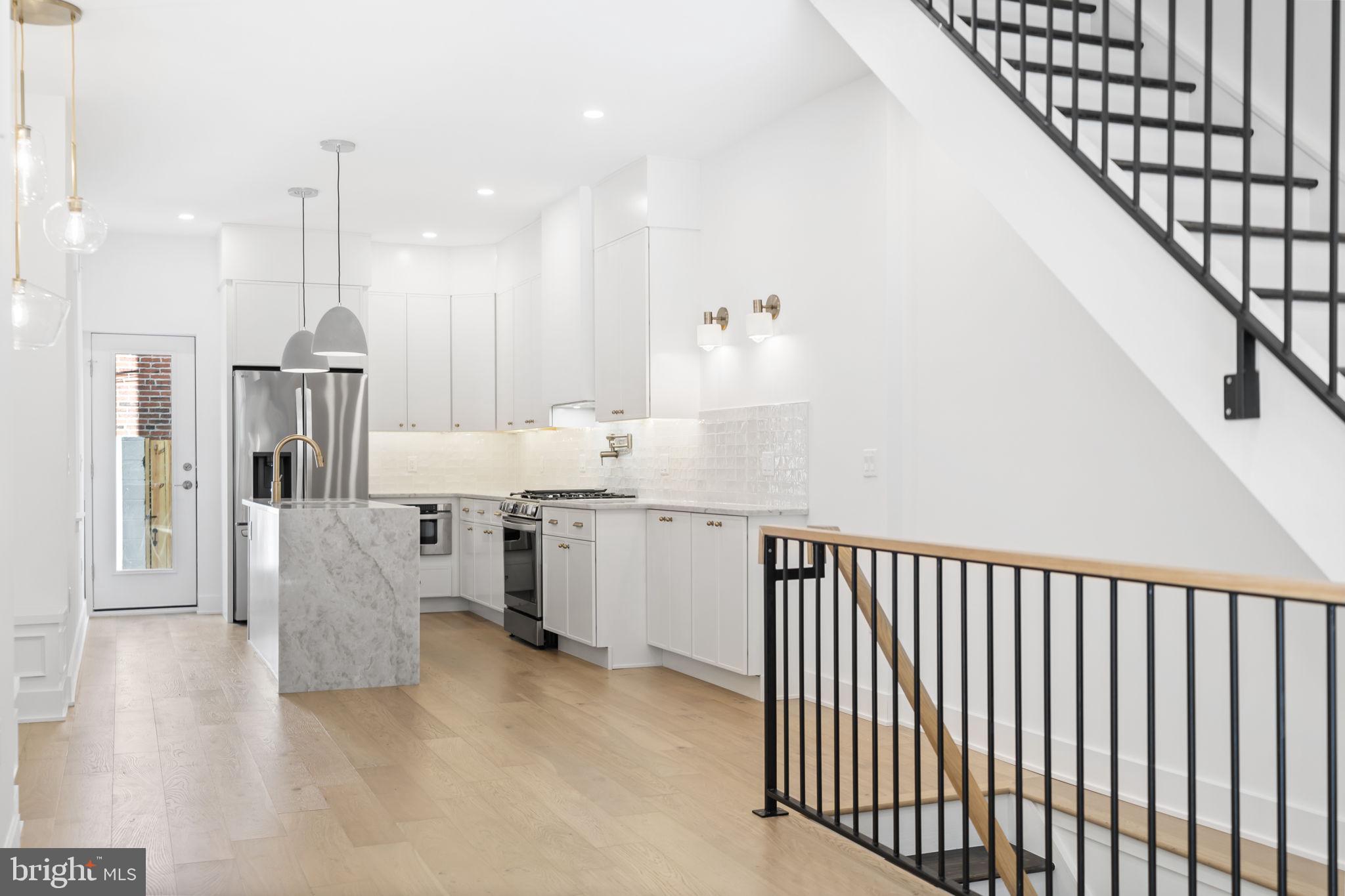 GRADUATE HOSPITAL - Residential