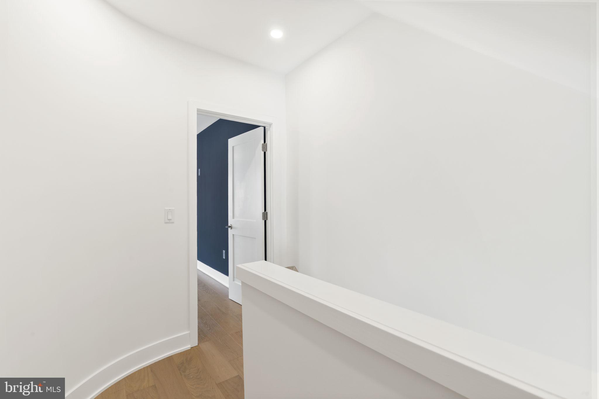 GRADUATE HOSPITAL - Residential