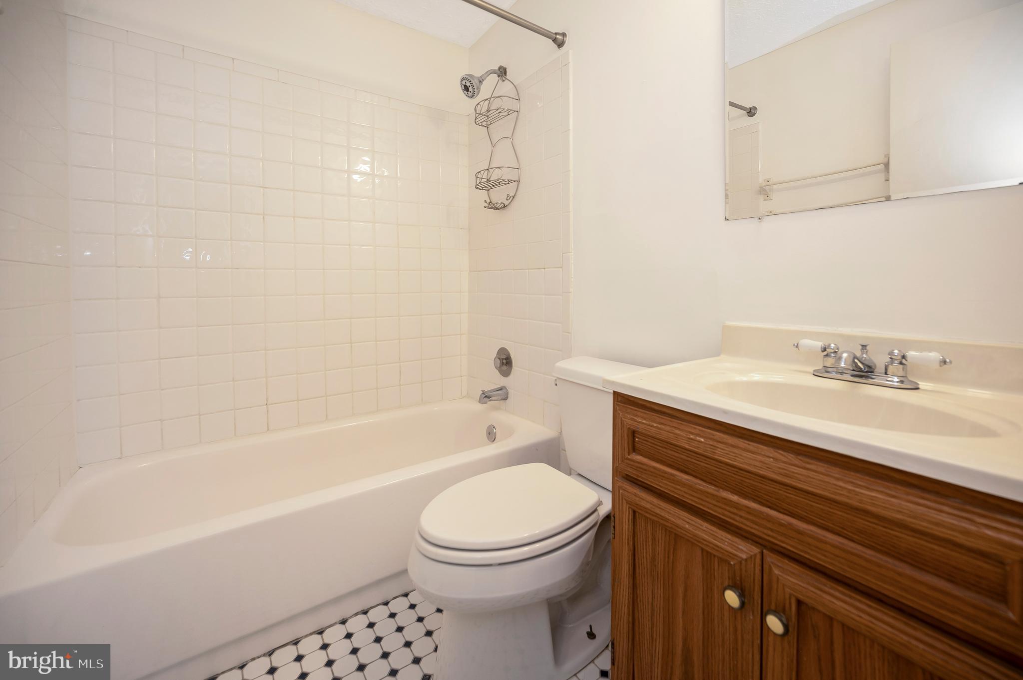 DALE CITY - Residential