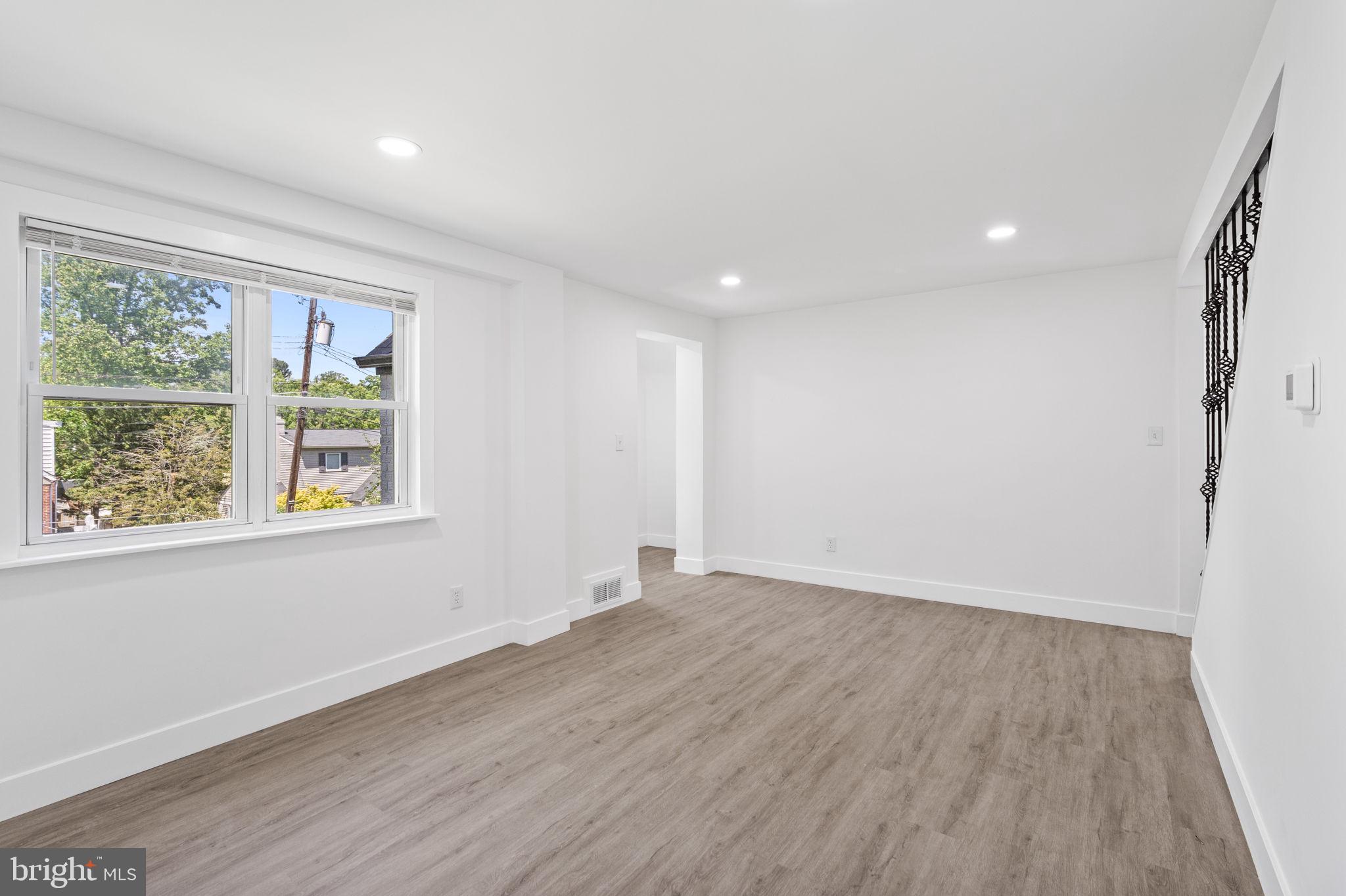 TAKOMA PARK - Residential