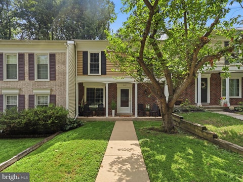 Photo of 5415 Long Boat Court, FAIRFAX, VA 22032 (MLS # VAFX2334522)