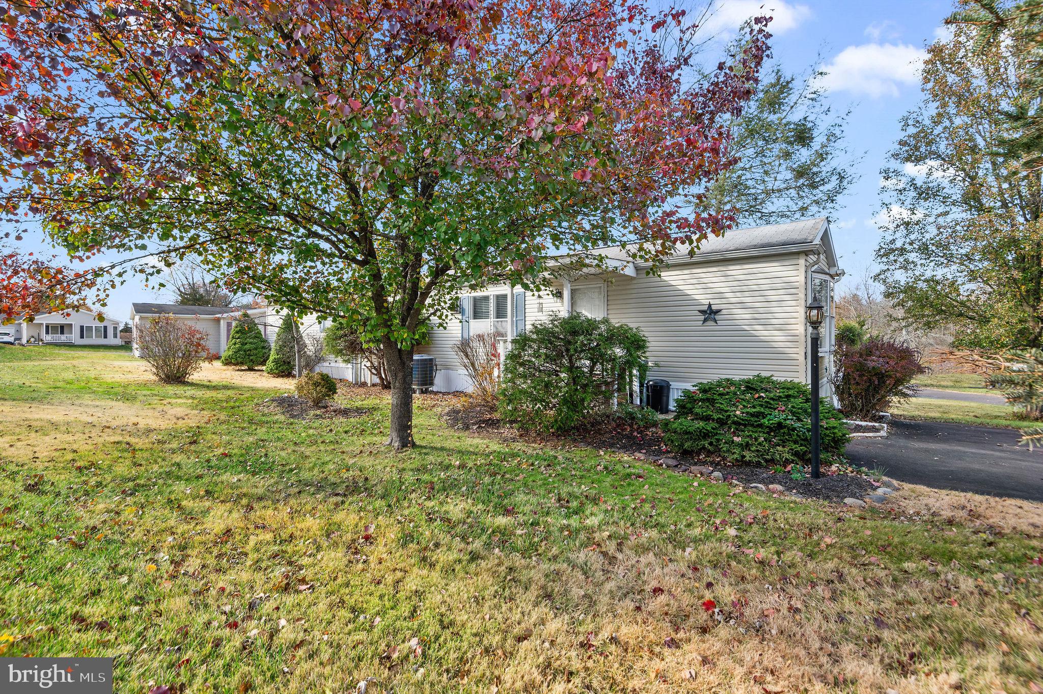 QUIET ACRES - Residential