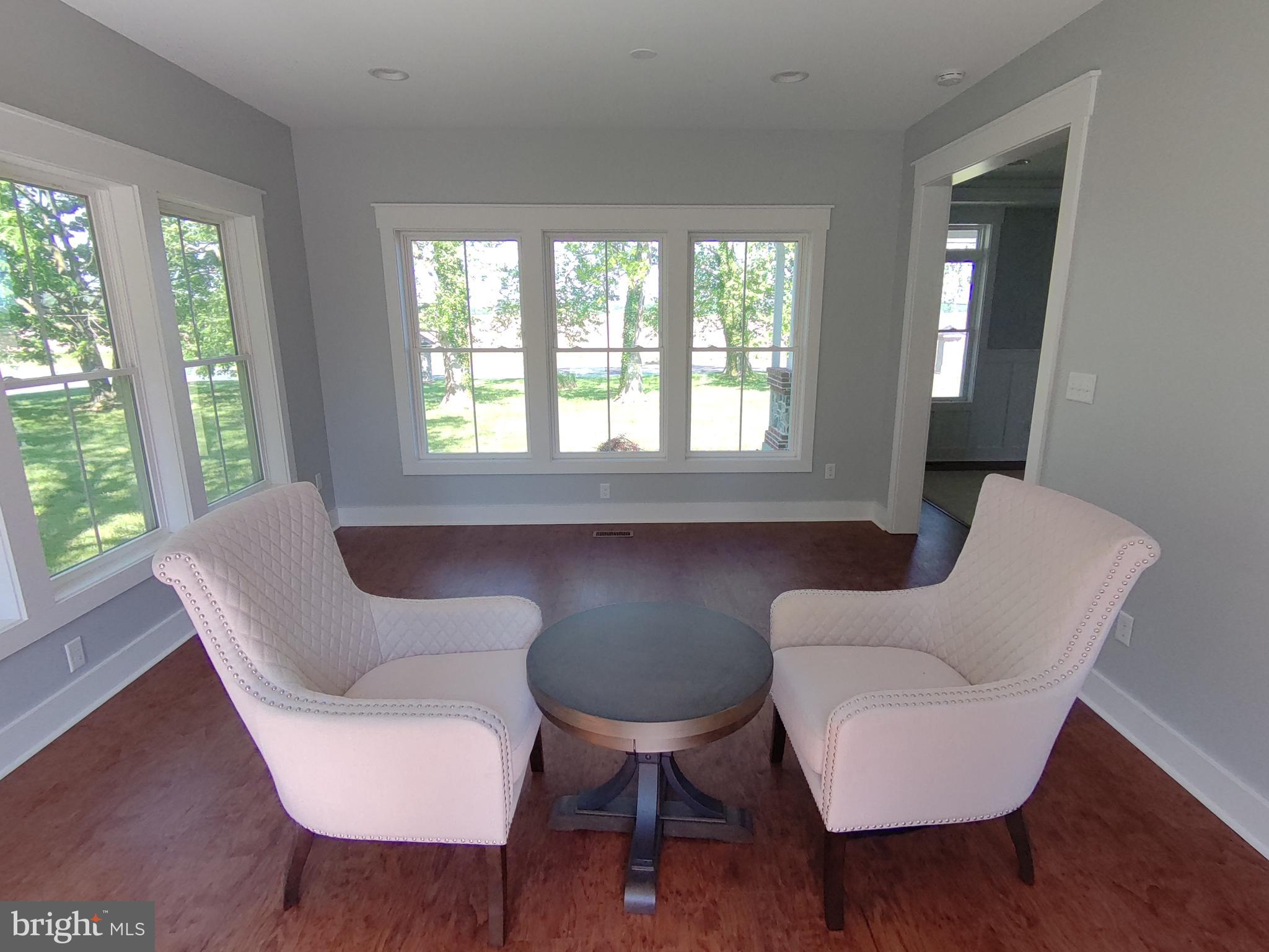 BLACKSTON COVE - Residential