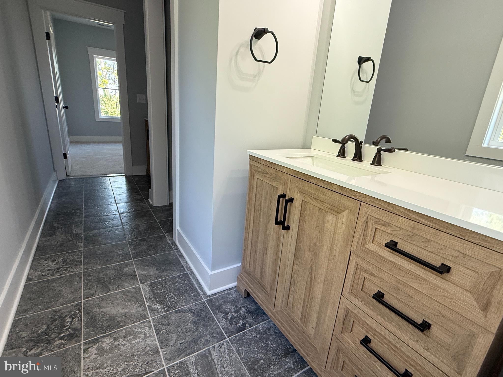 BLACKSTON COVE - Residential