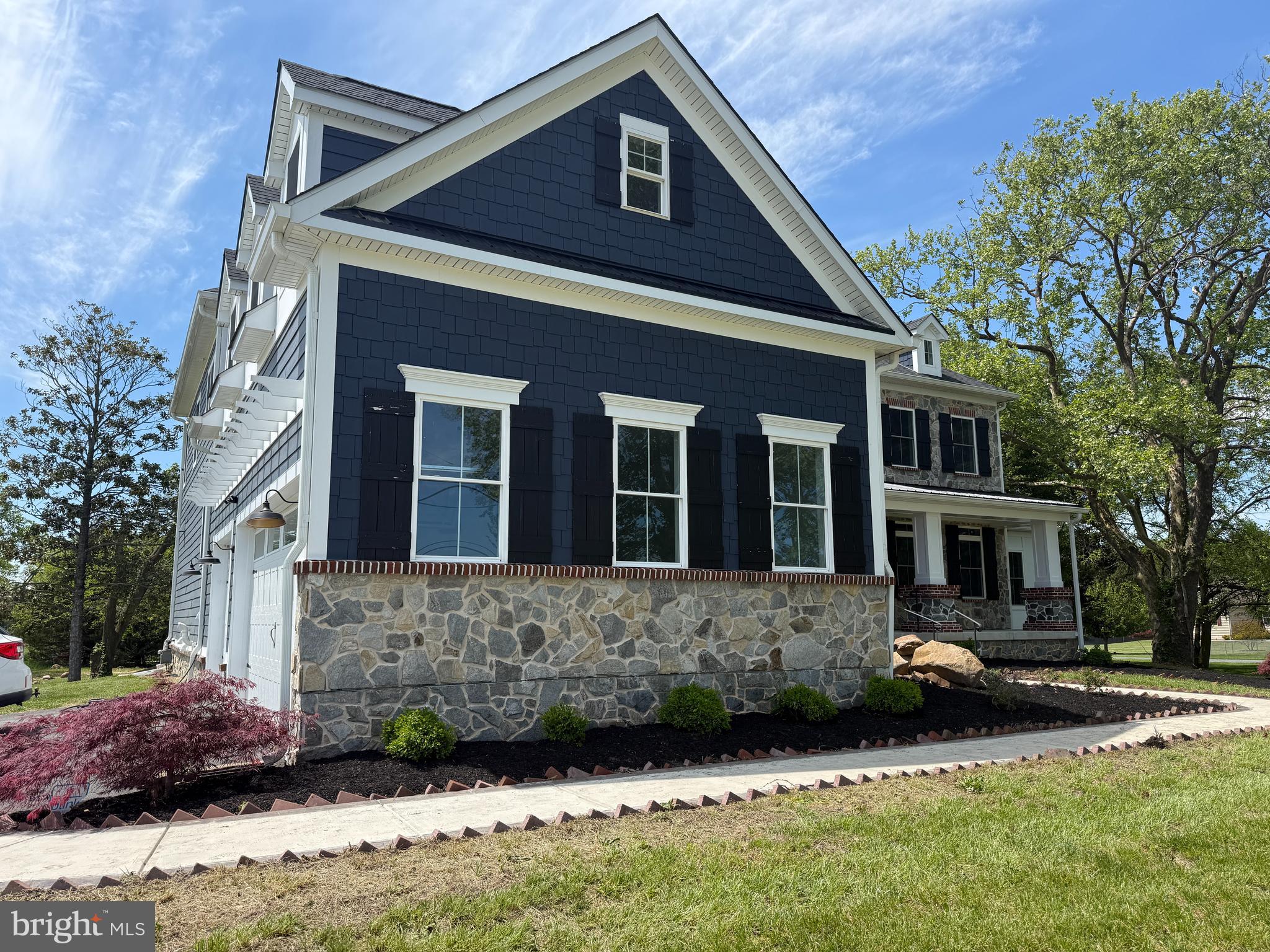BLACKSTON COVE - Residential