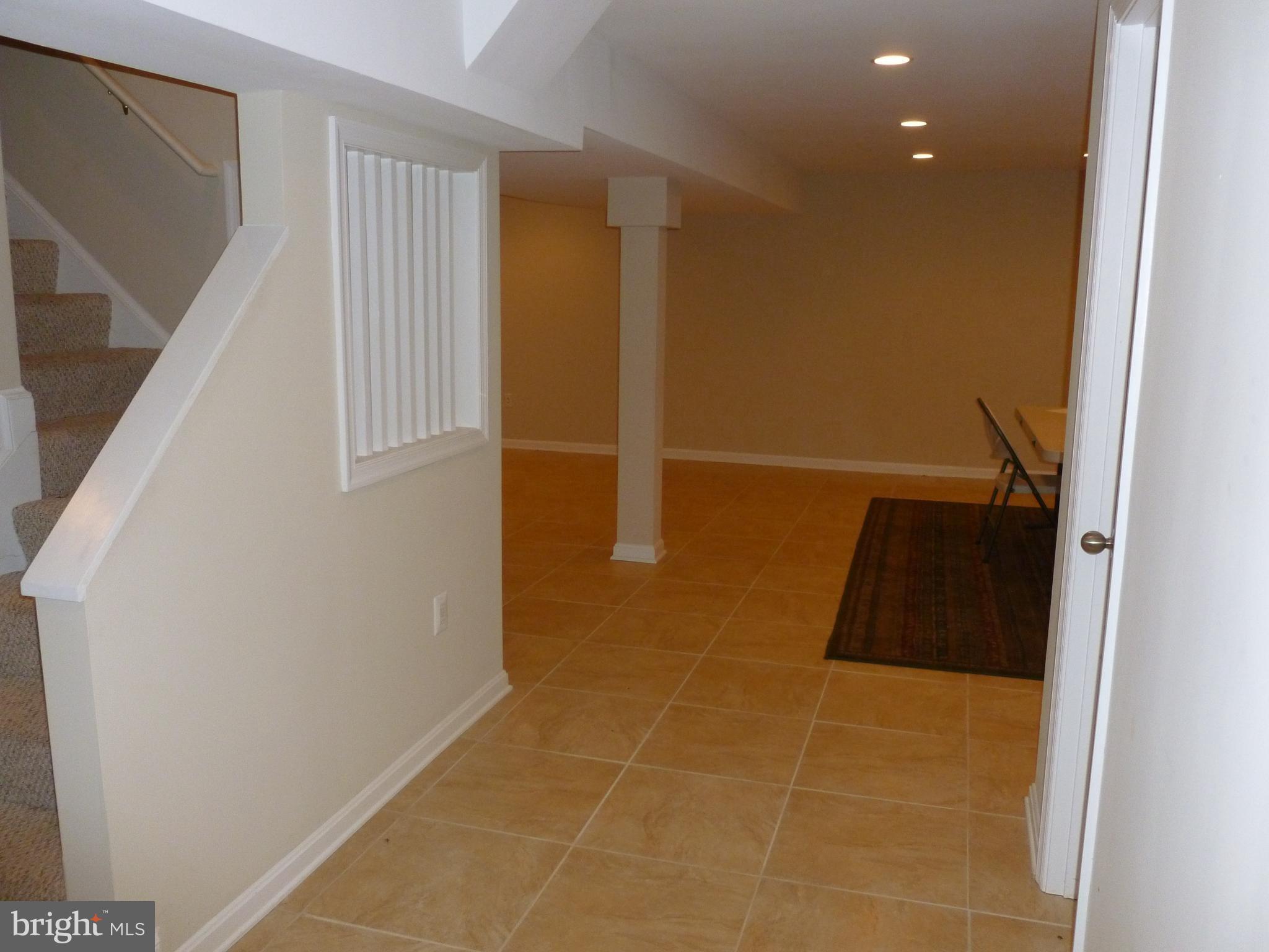 JEWELL KIRBY KEROHER - Residential Lease