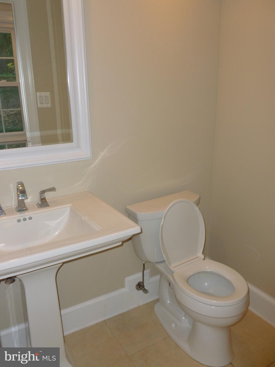 JEWELL KIRBY KEROHER - Residential Lease