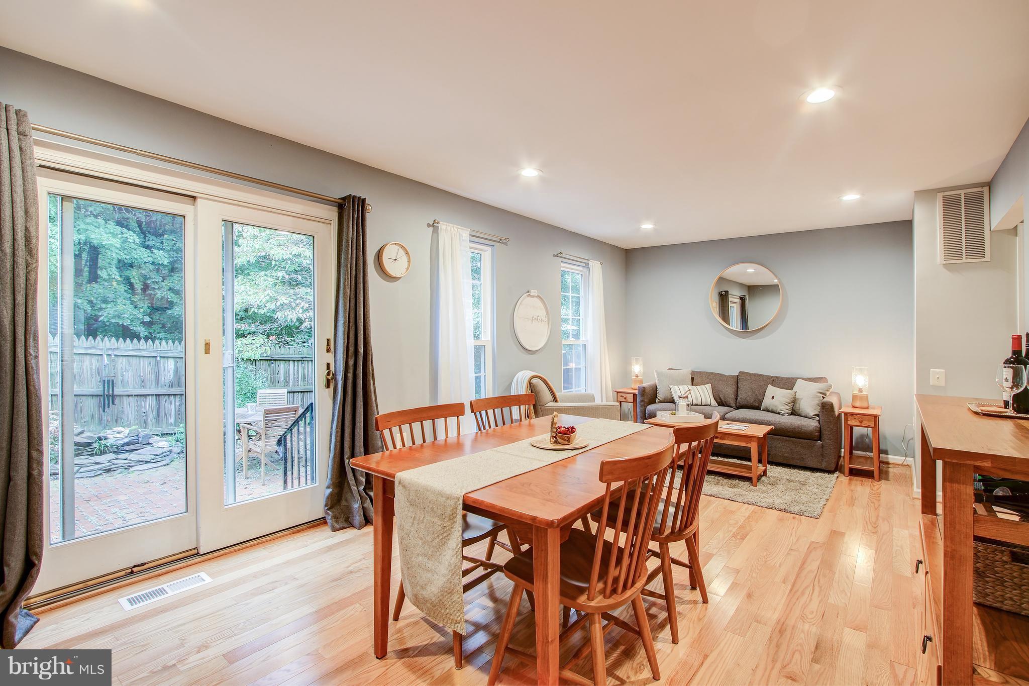 BURKE CENTRE - Residential