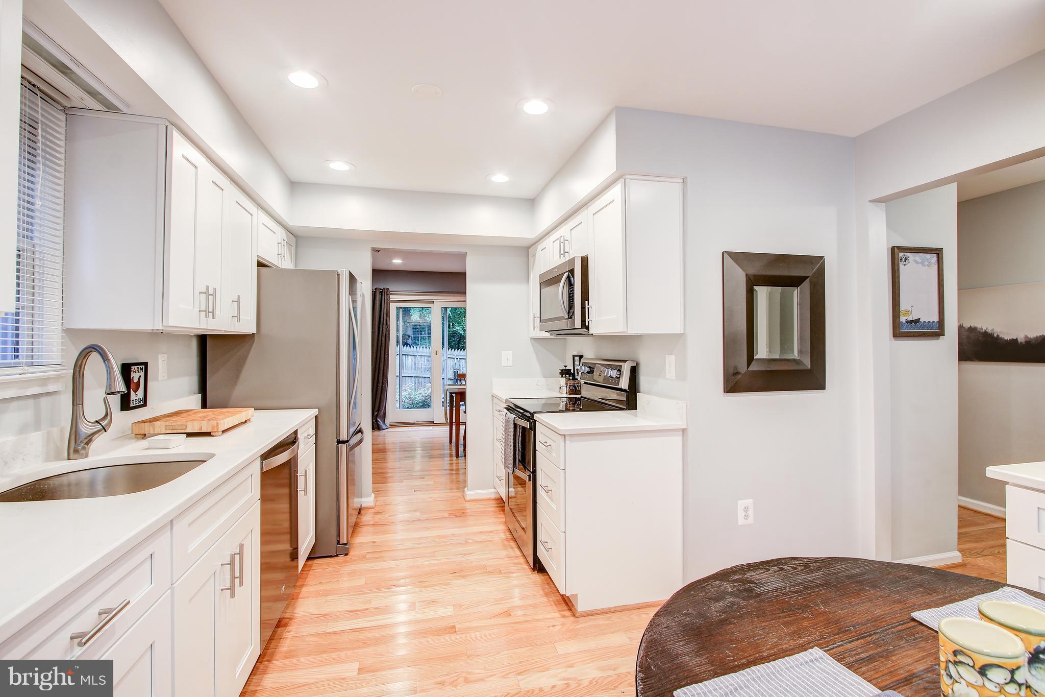 BURKE CENTRE - Residential