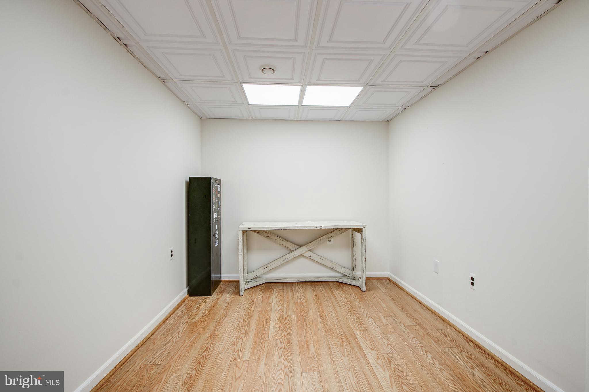 BURKE CENTRE - Residential