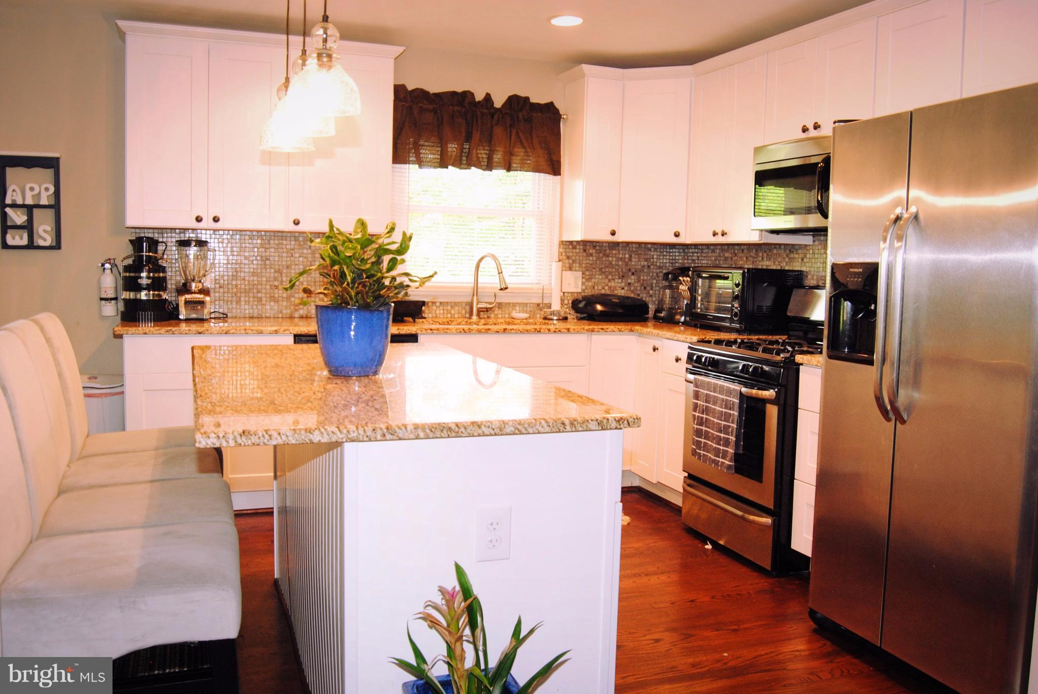 HILLCREST MANOR - Residential