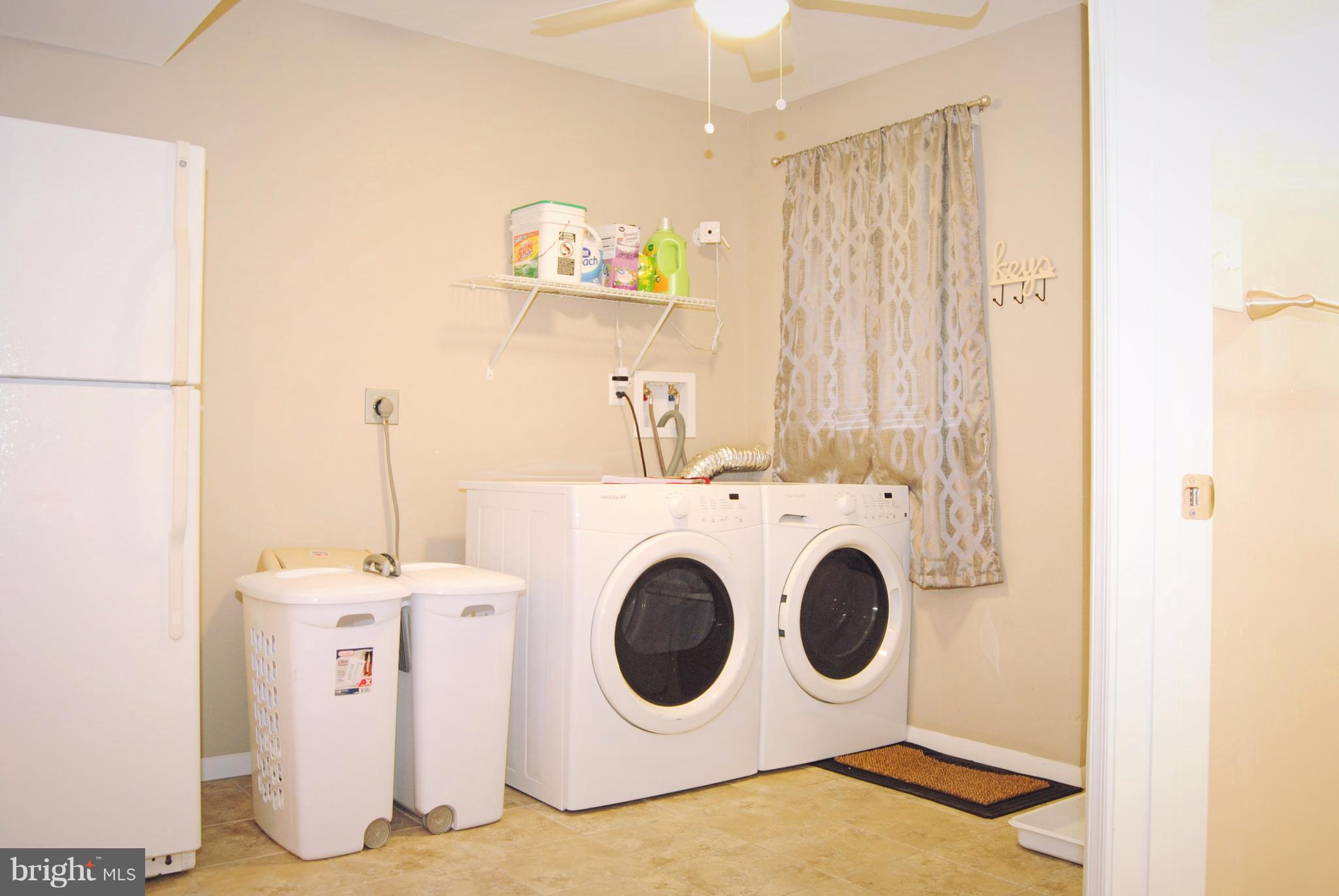 HILLCREST MANOR - Residential