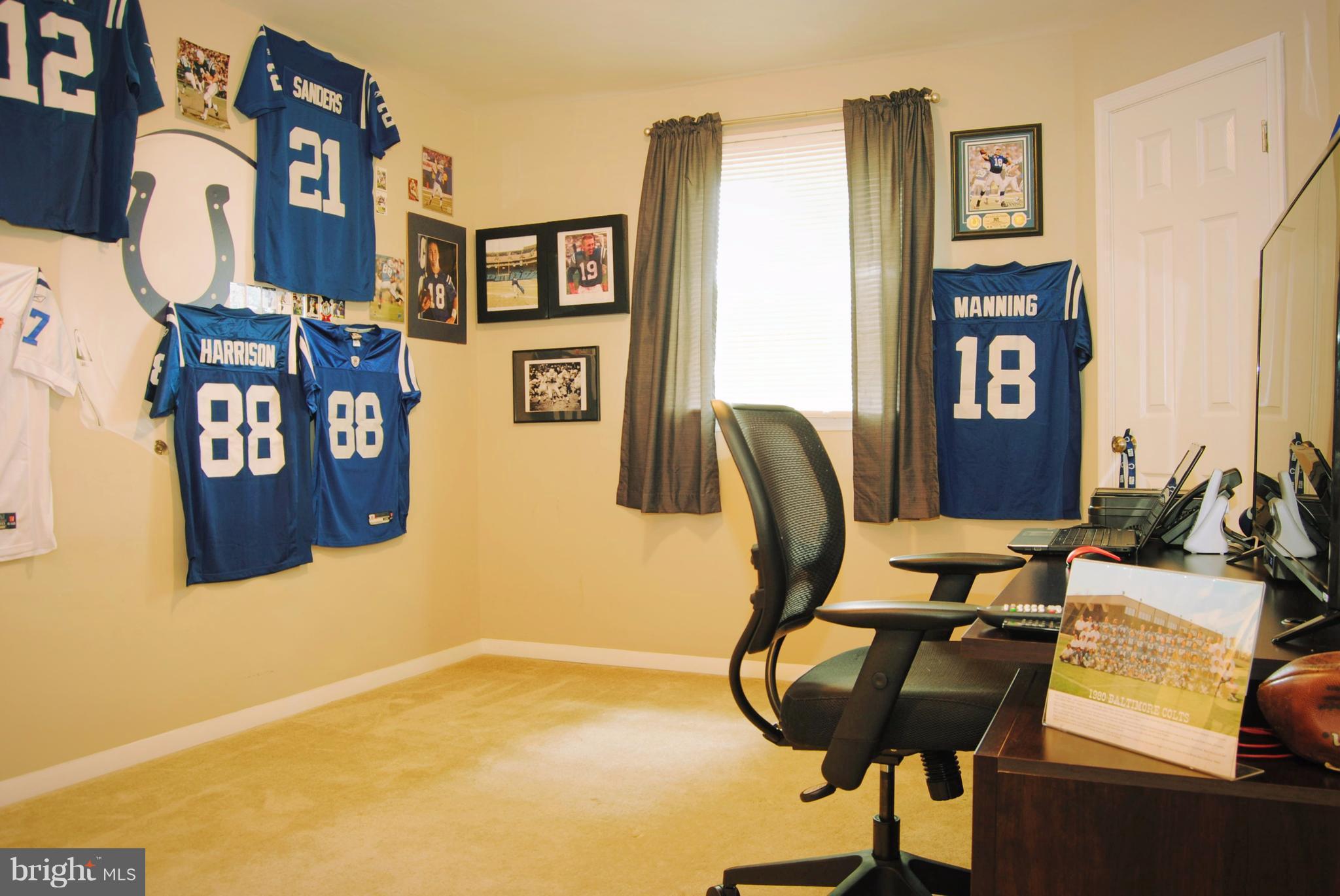 HILLCREST MANOR - Residential