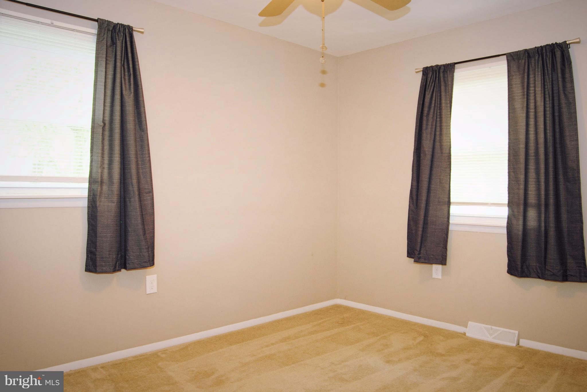 HILLCREST MANOR - Residential