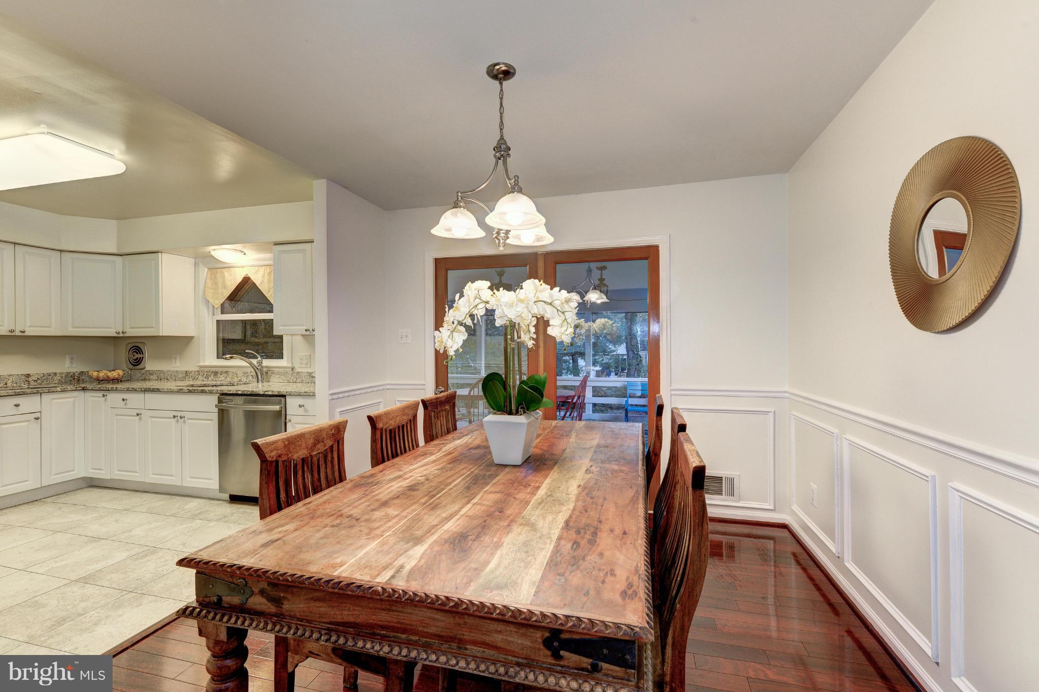 HAYFIELD FARM - Residential