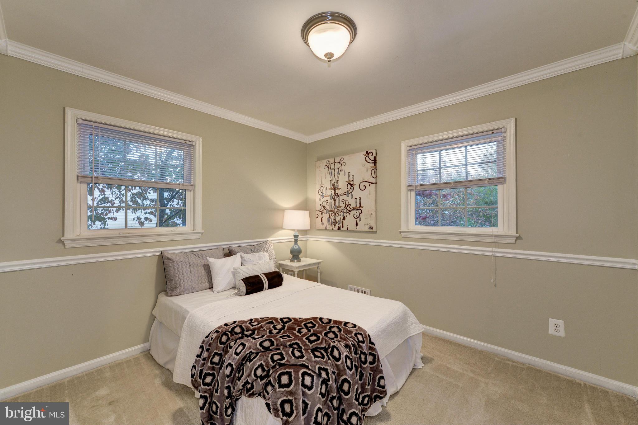 HAYFIELD FARM - Residential