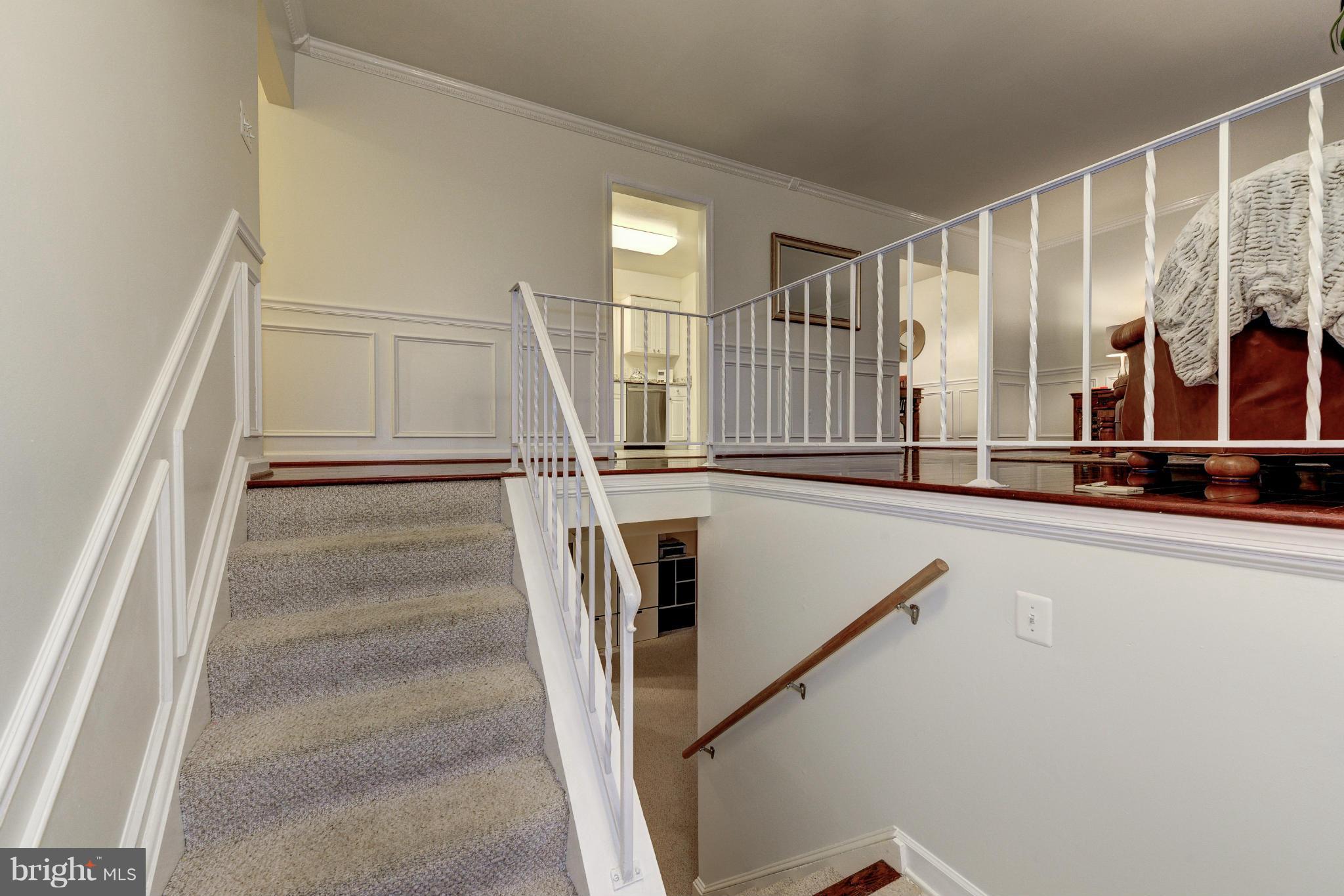 HAYFIELD FARM - Residential