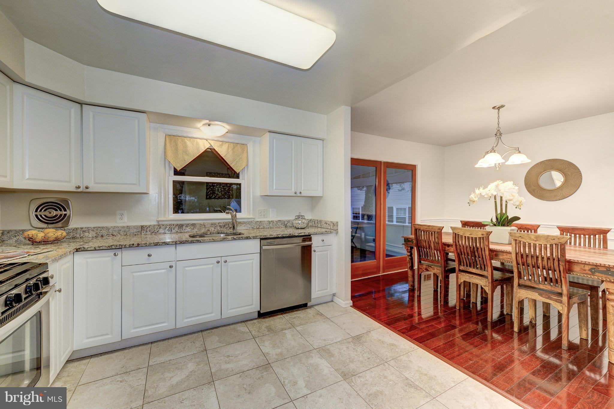 HAYFIELD FARM - Residential