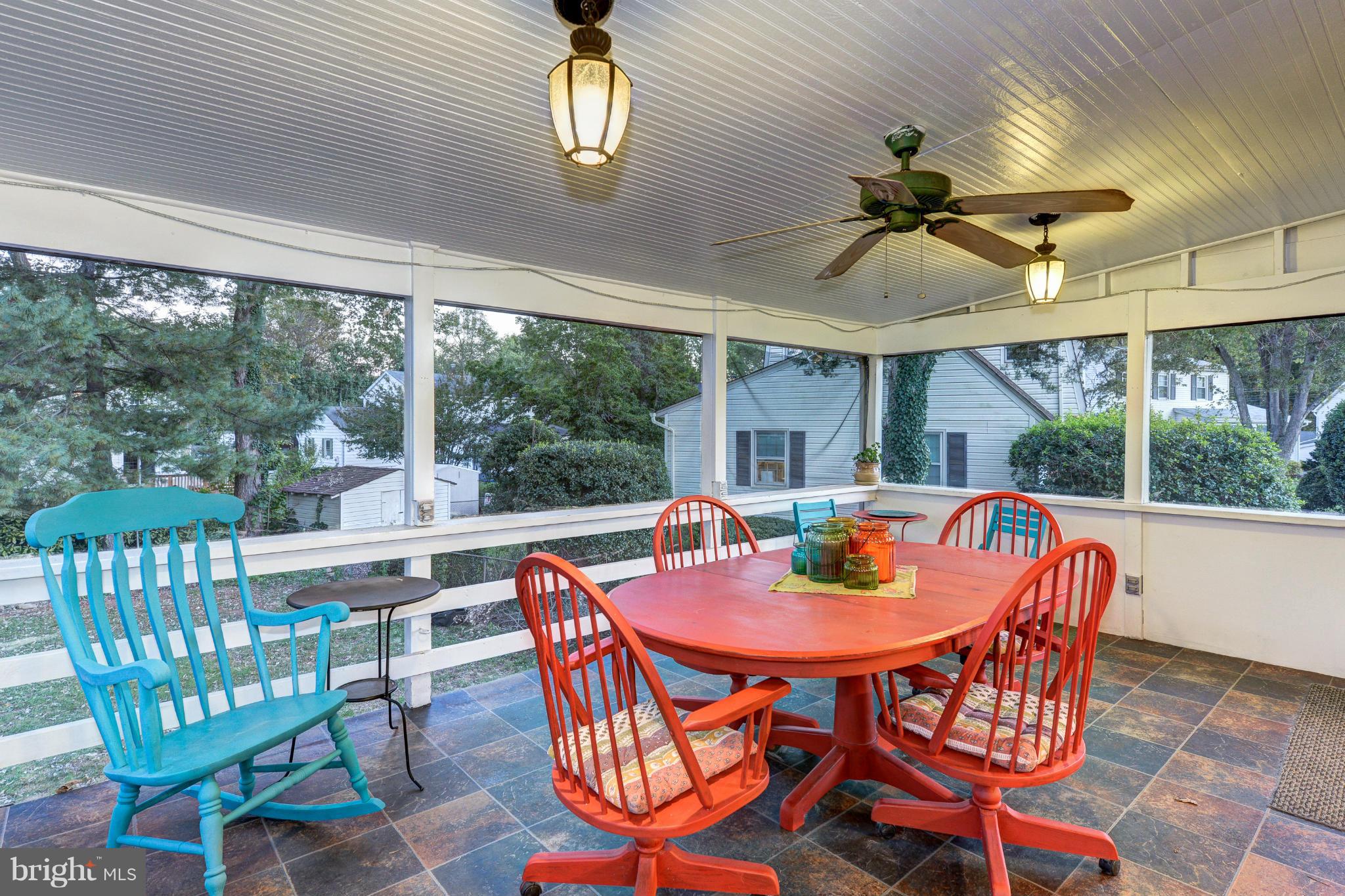 HAYFIELD FARM - Residential