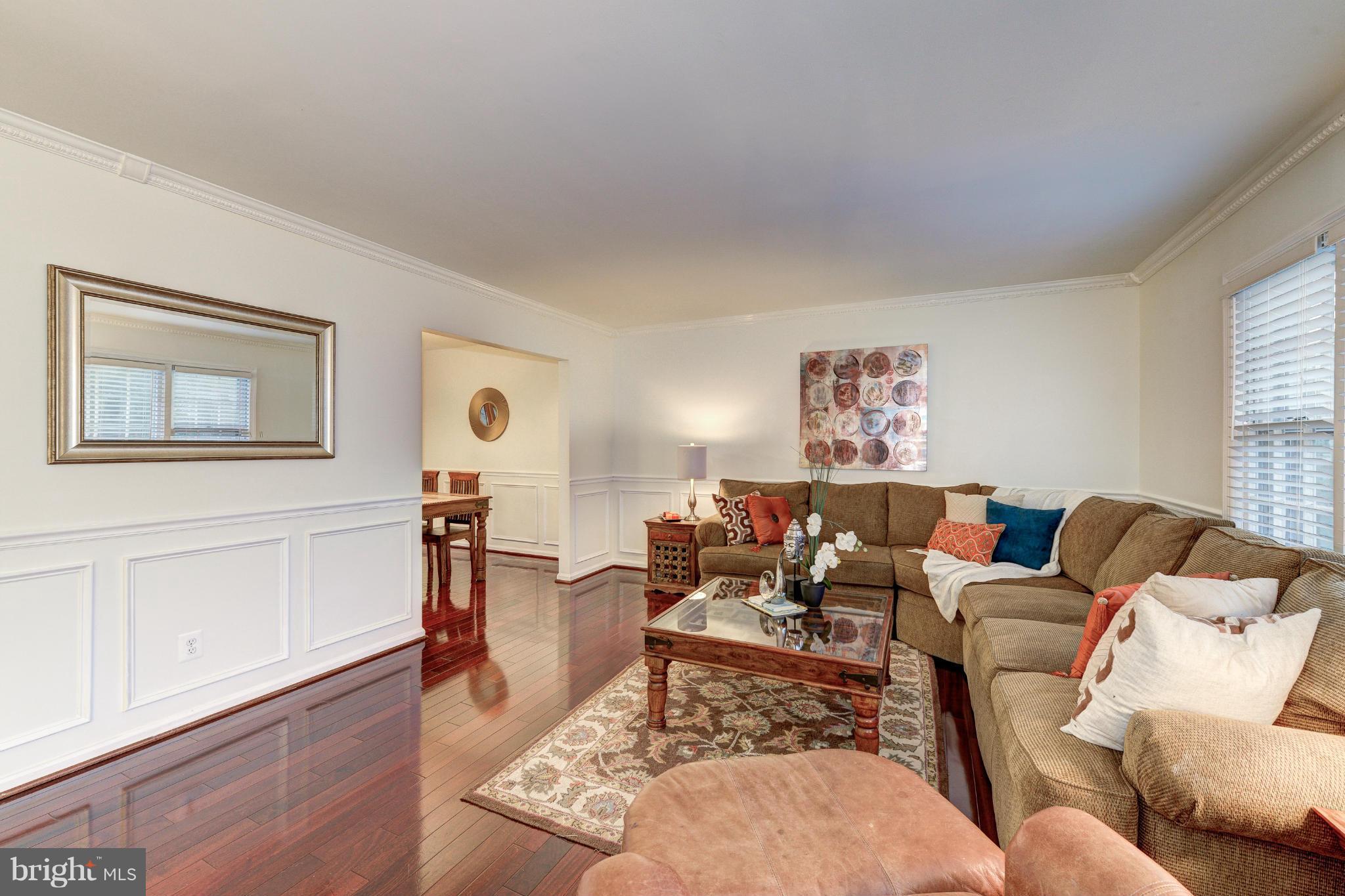 HAYFIELD FARM - Residential