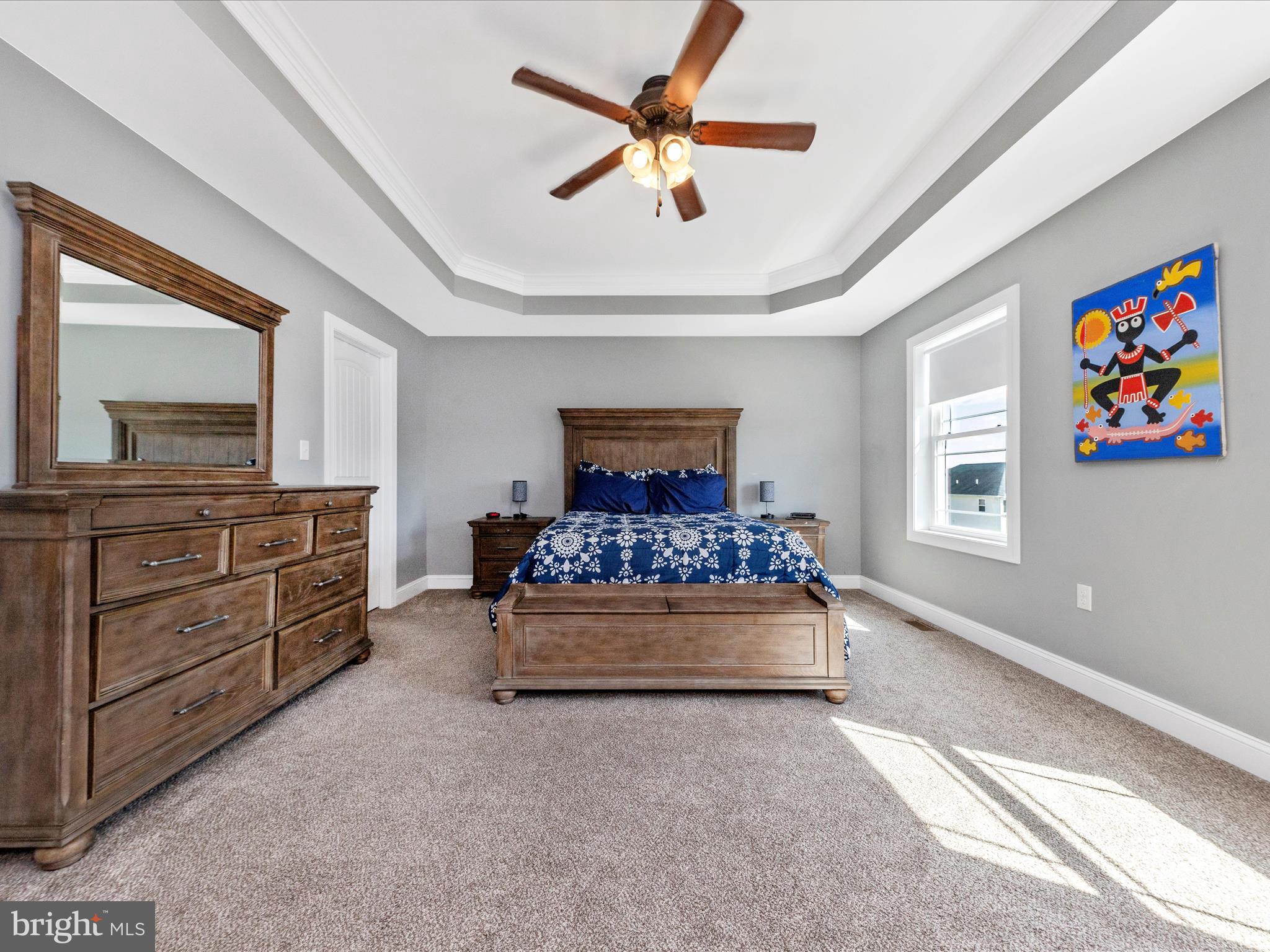 ROLLING HILLS - Residential