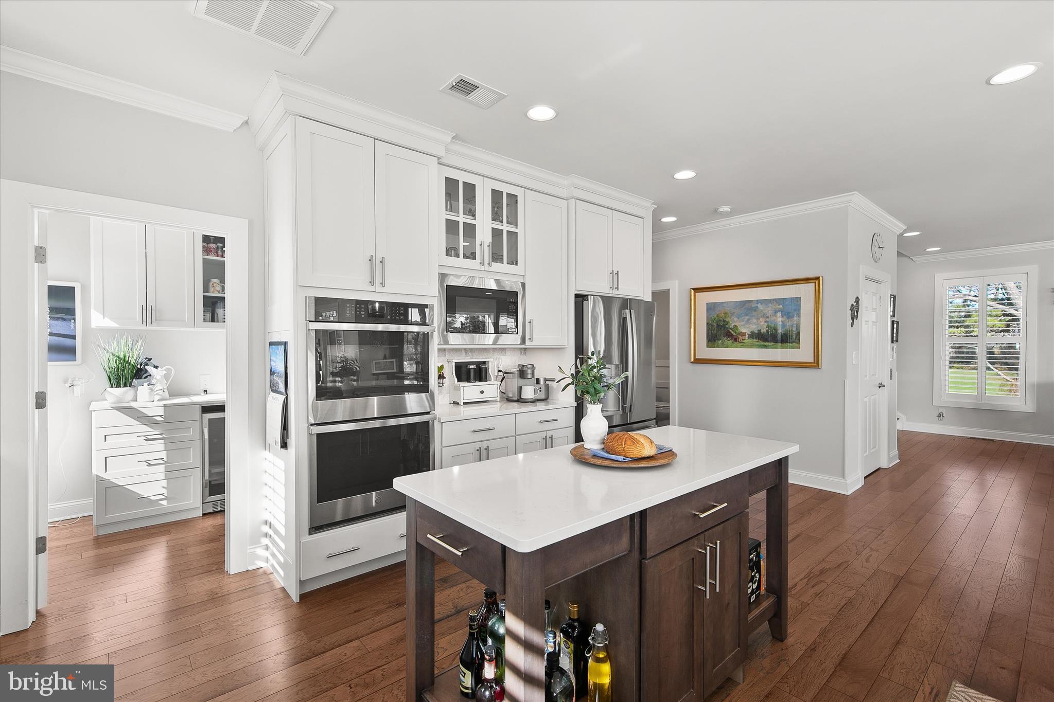 MARSH ISLAND IN LEWES - Residential