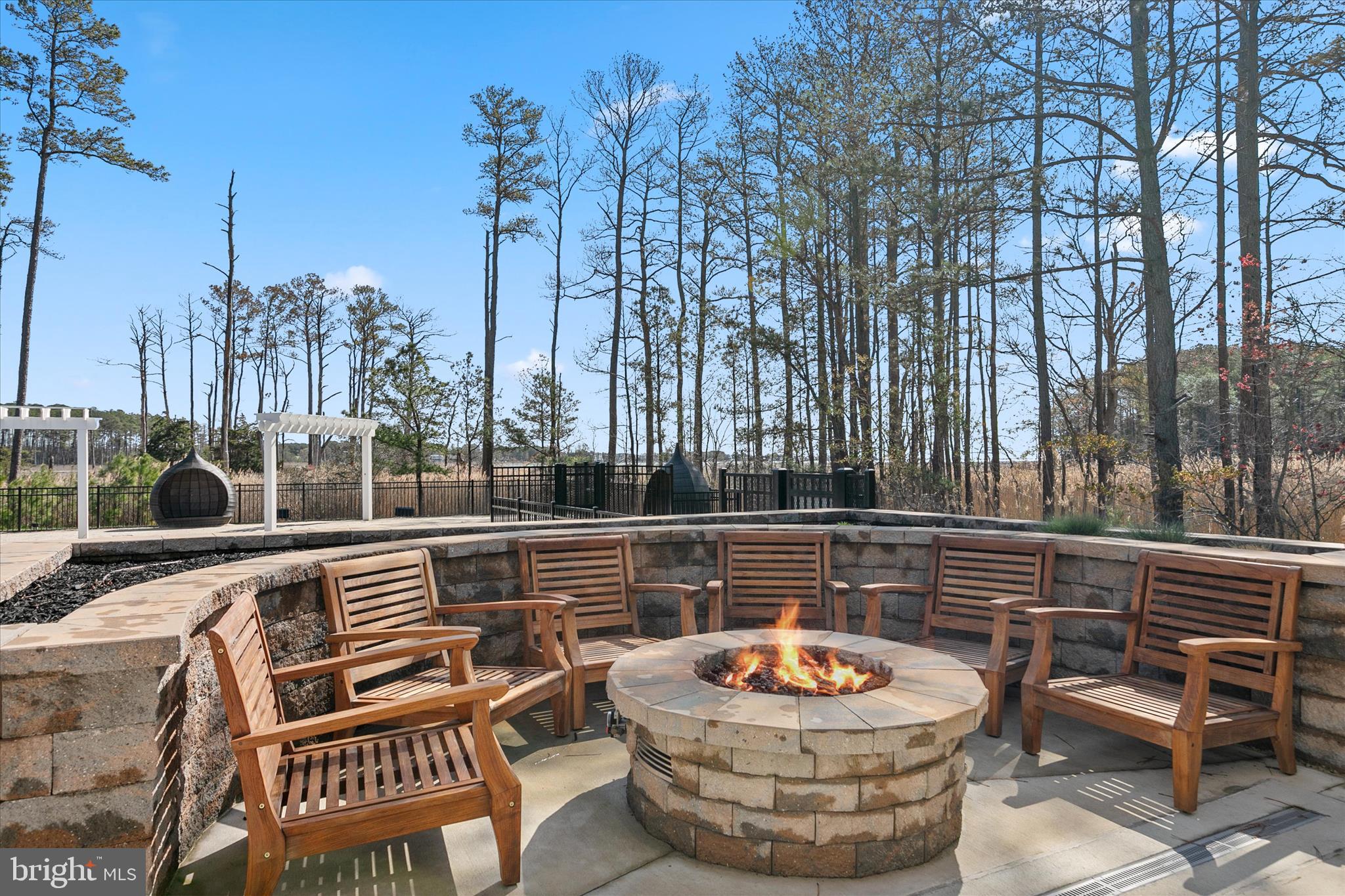 MARSH ISLAND IN LEWES - Residential