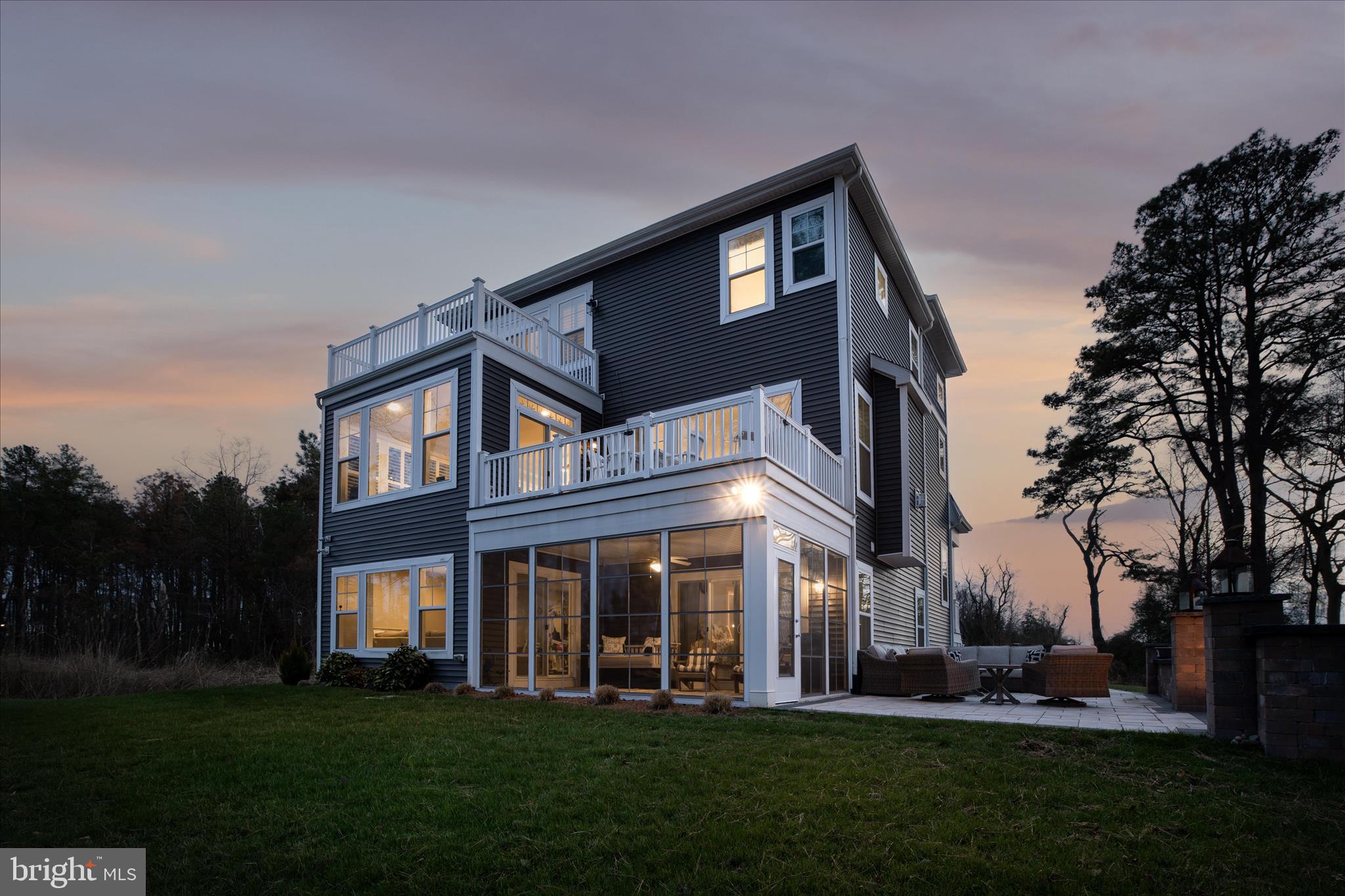 MARSH ISLAND IN LEWES - Residential