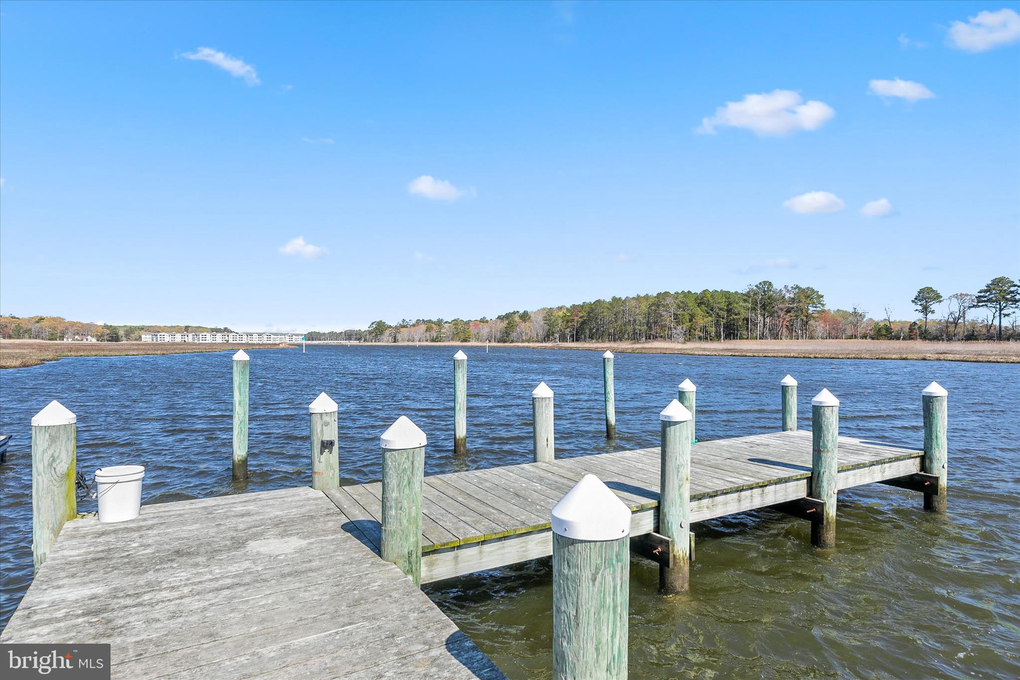 MARSH ISLAND IN LEWES - Residential