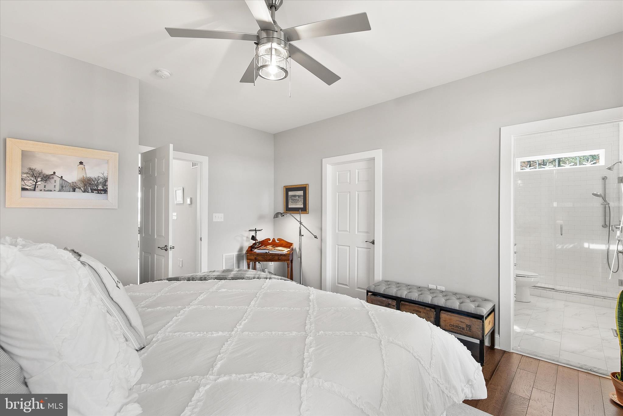 MARSH ISLAND IN LEWES - Residential