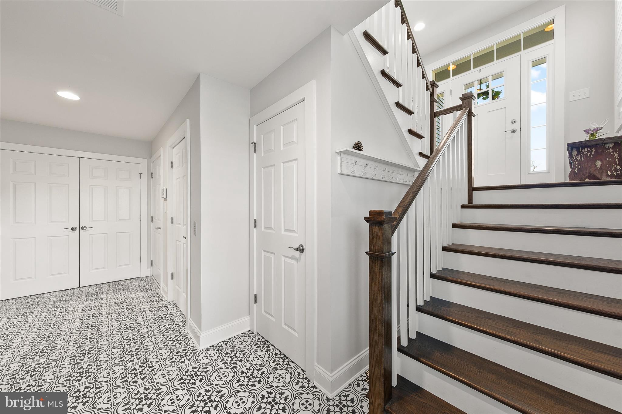 MARSH ISLAND IN LEWES - Residential