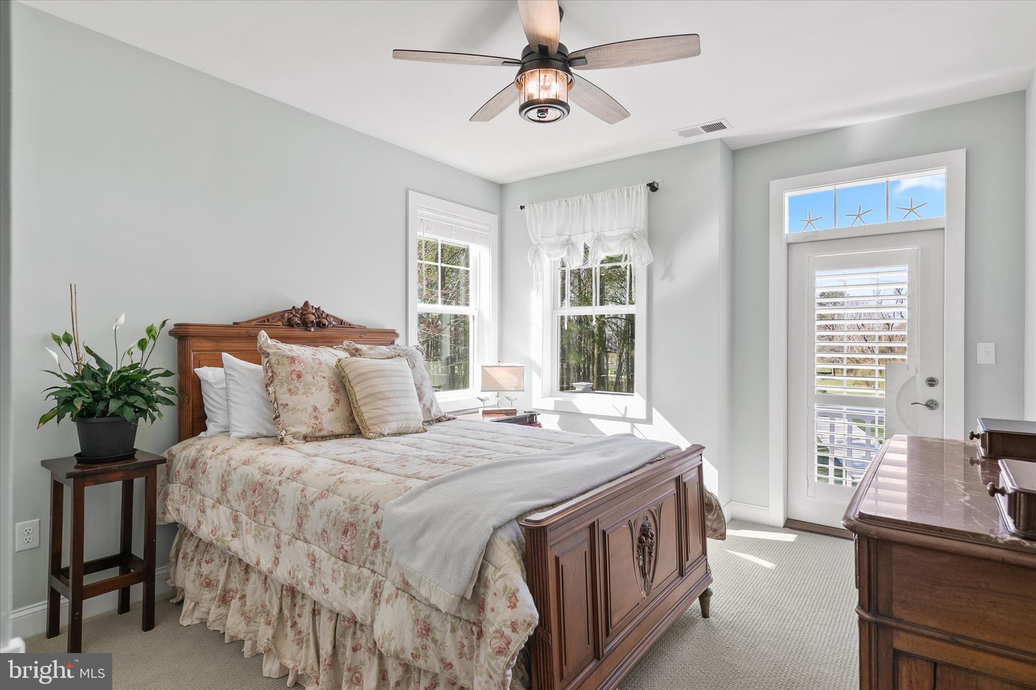 MARSH ISLAND IN LEWES - Residential