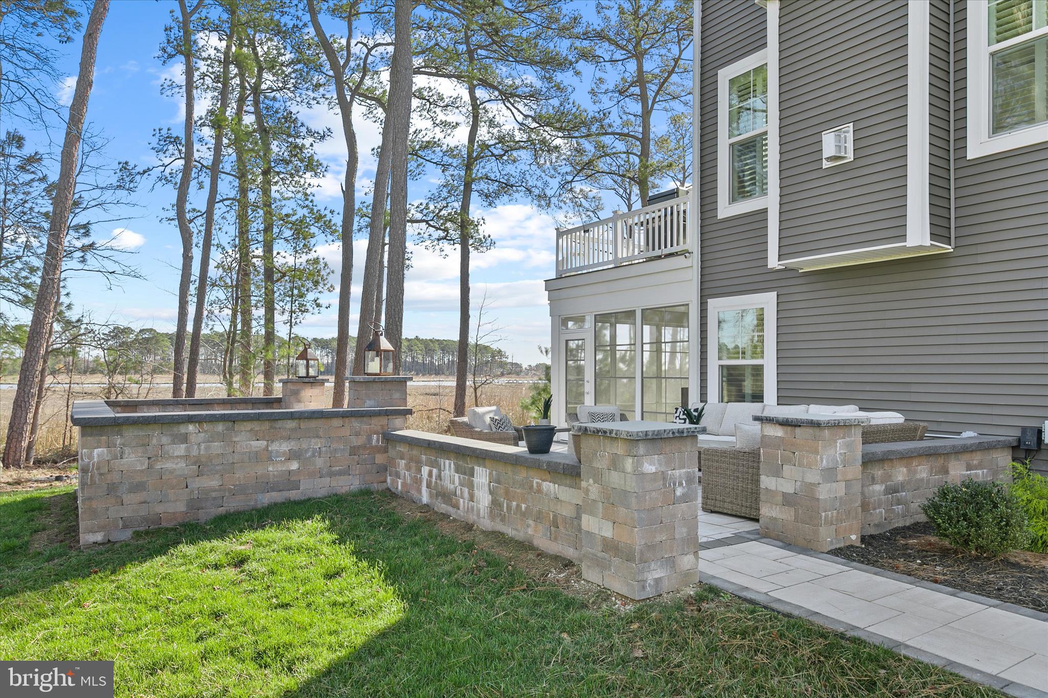 MARSH ISLAND IN LEWES - Residential