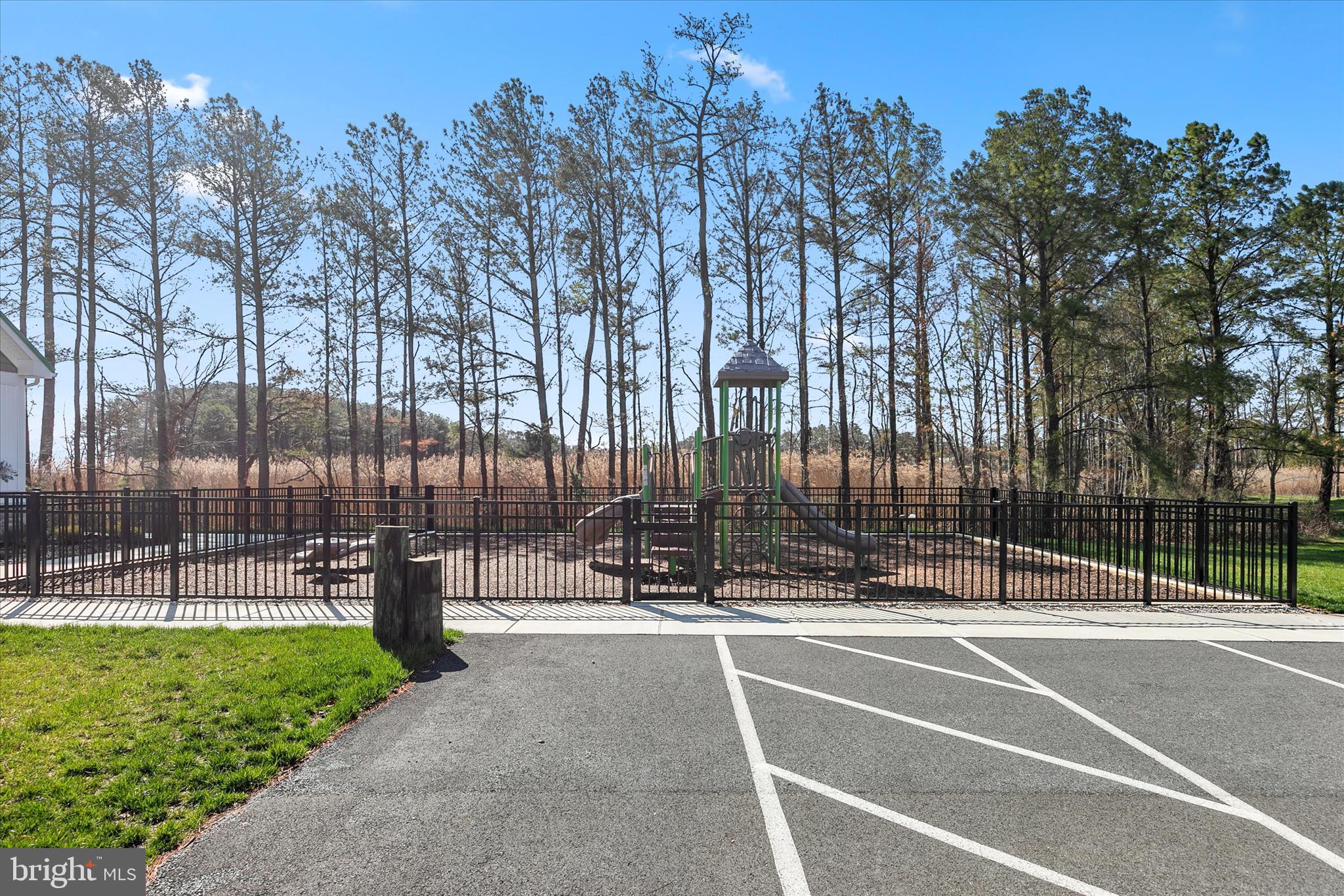 MARSH ISLAND IN LEWES - Residential