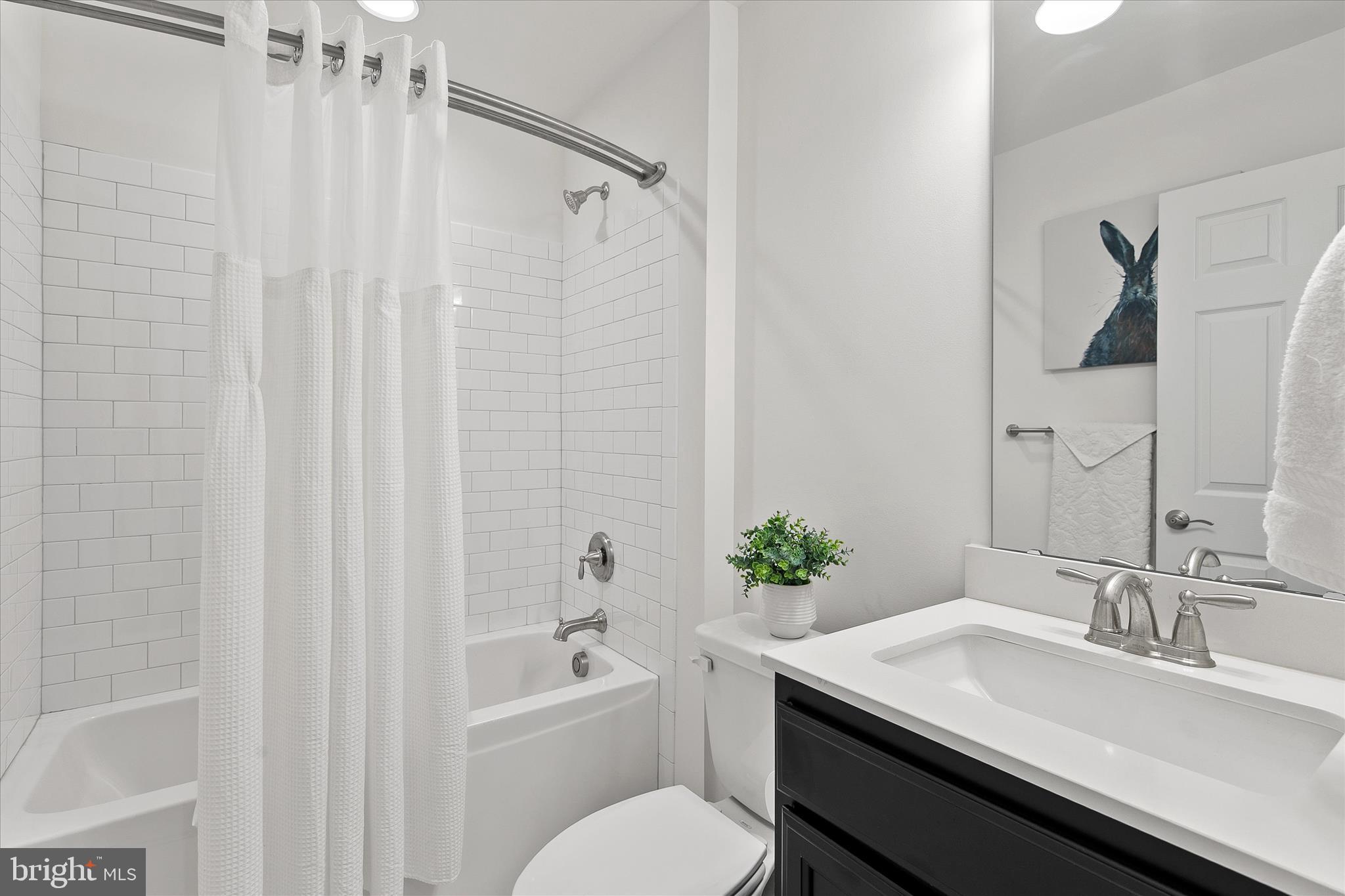 MARSH ISLAND IN LEWES - Residential