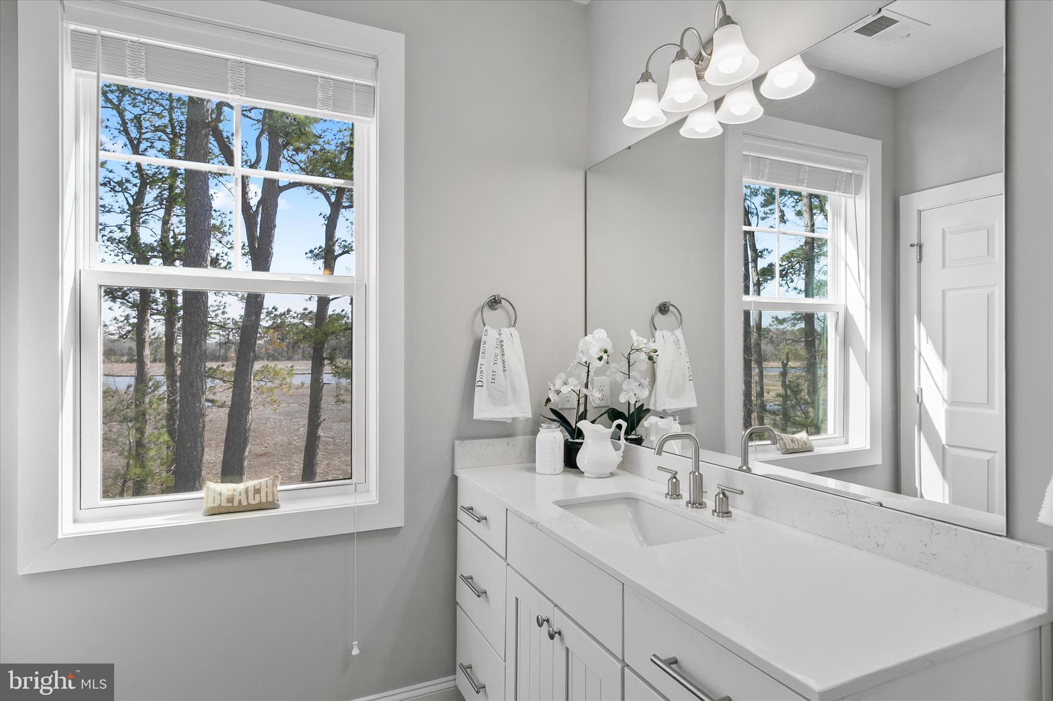 MARSH ISLAND IN LEWES - Residential