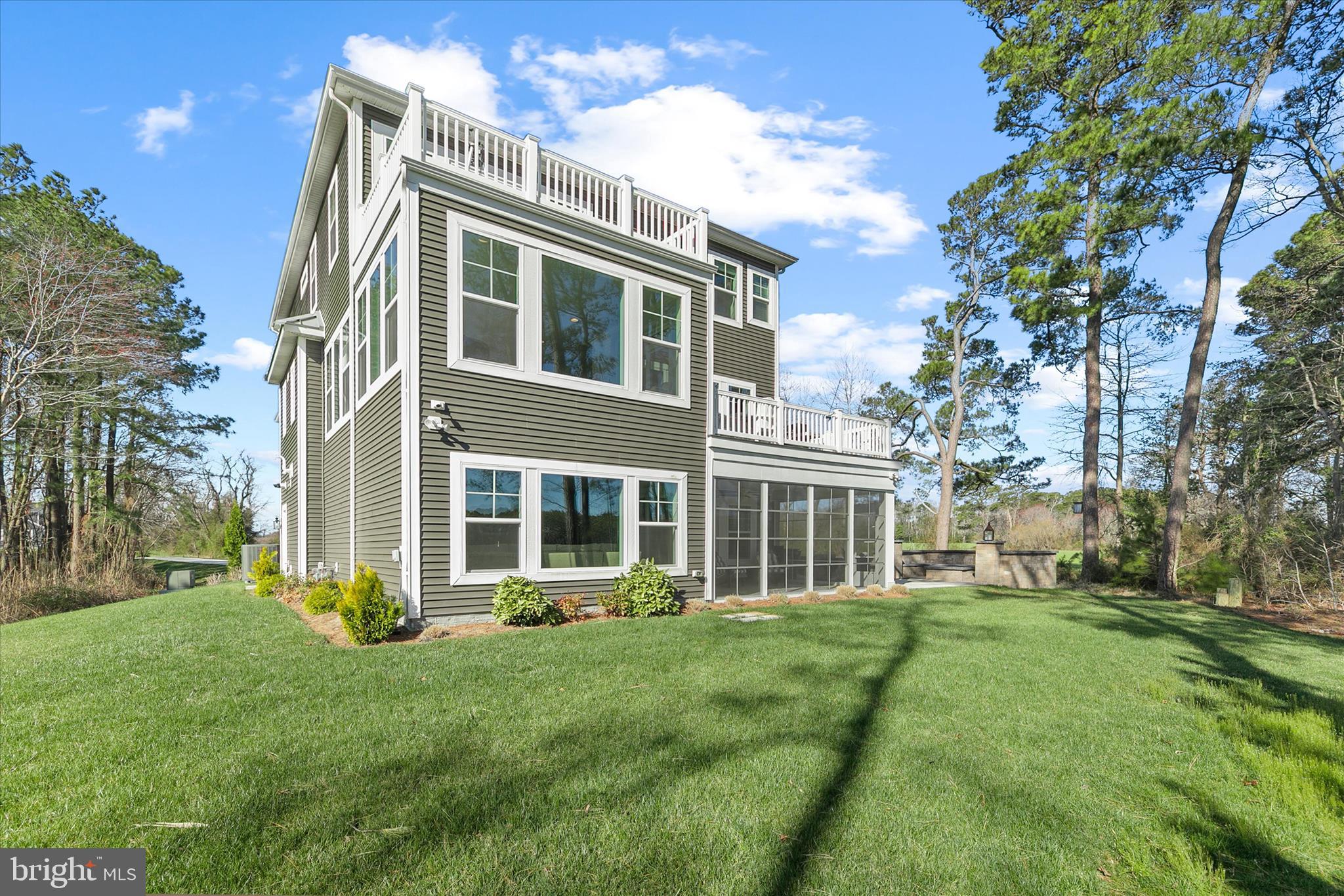 MARSH ISLAND IN LEWES - Residential