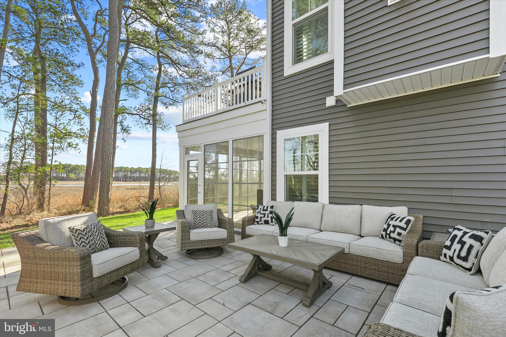 MARSH ISLAND IN LEWES - Residential