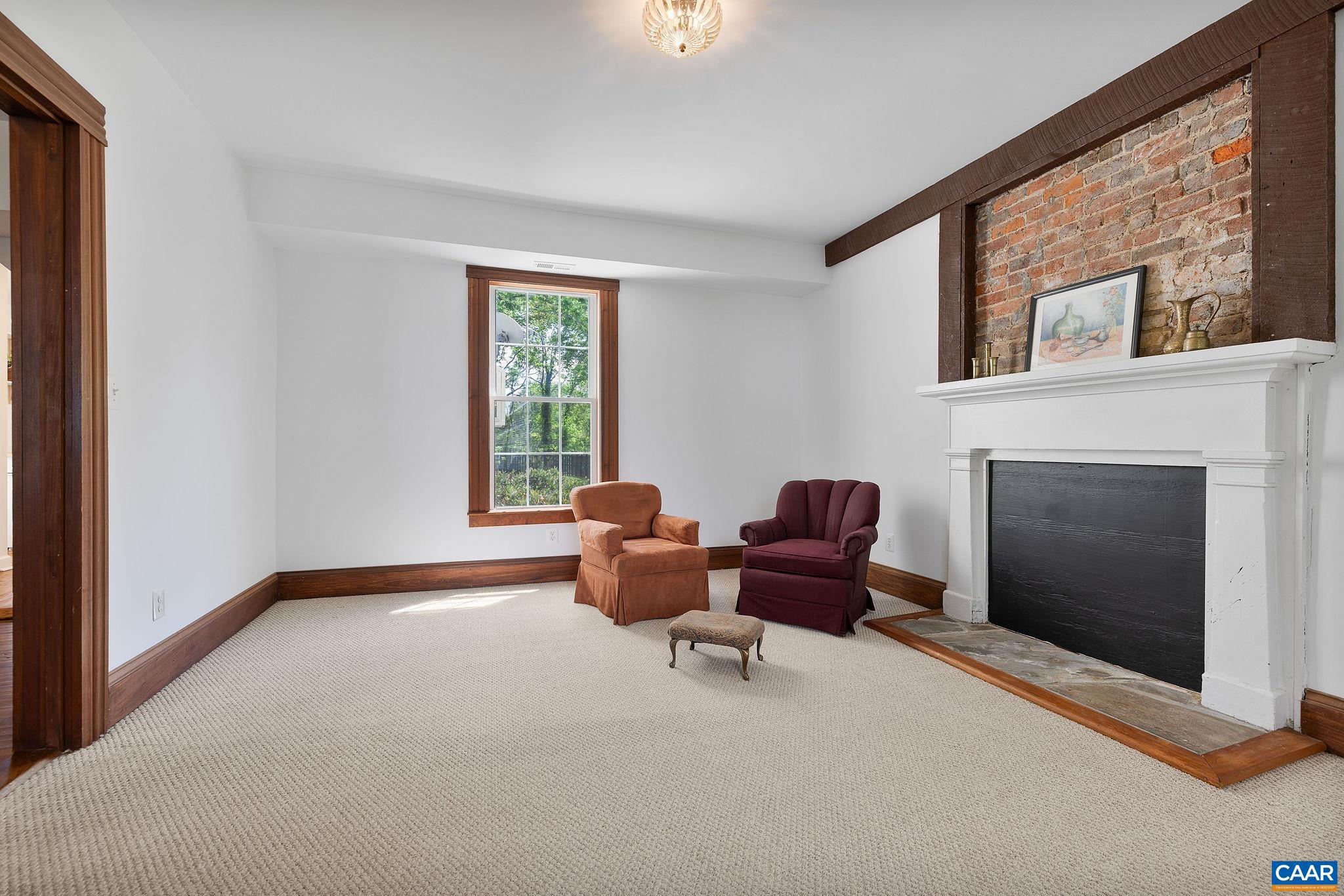 JONES-GOODMAN - Residential