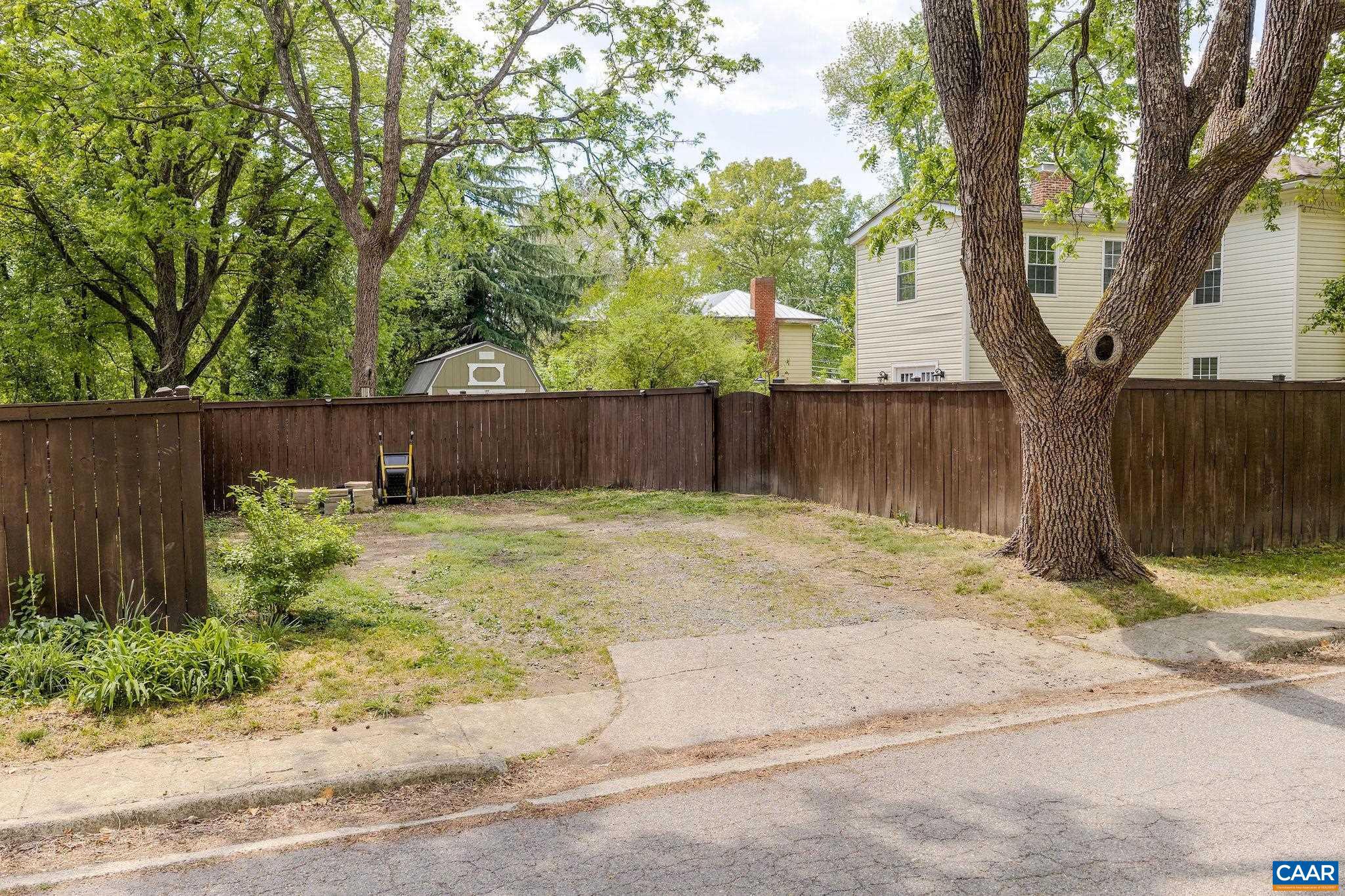 JONES-GOODMAN - Residential