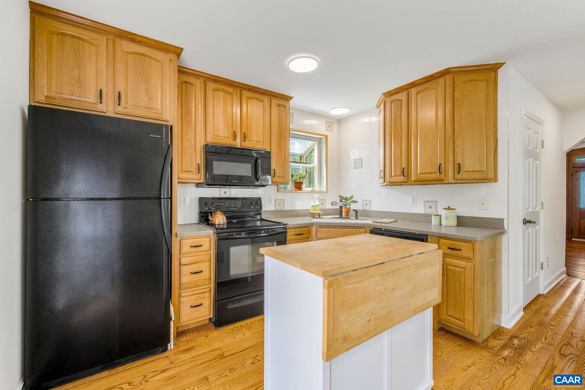 JONES-GOODMAN - Residential