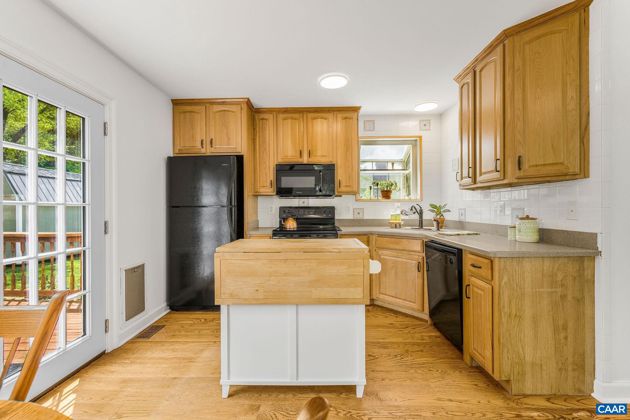 JONES-GOODMAN - Residential