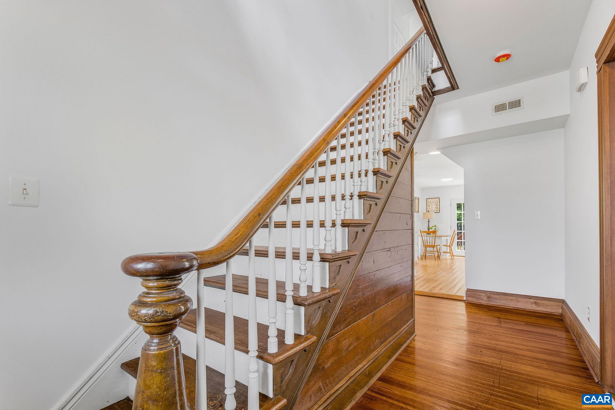 JONES-GOODMAN - Residential