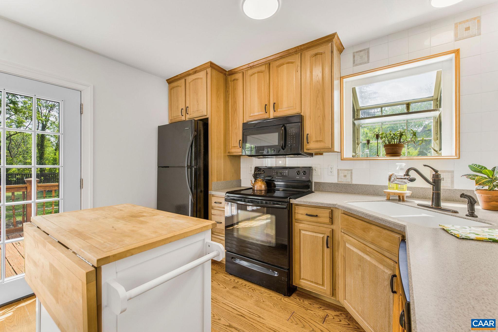 JONES-GOODMAN - Residential