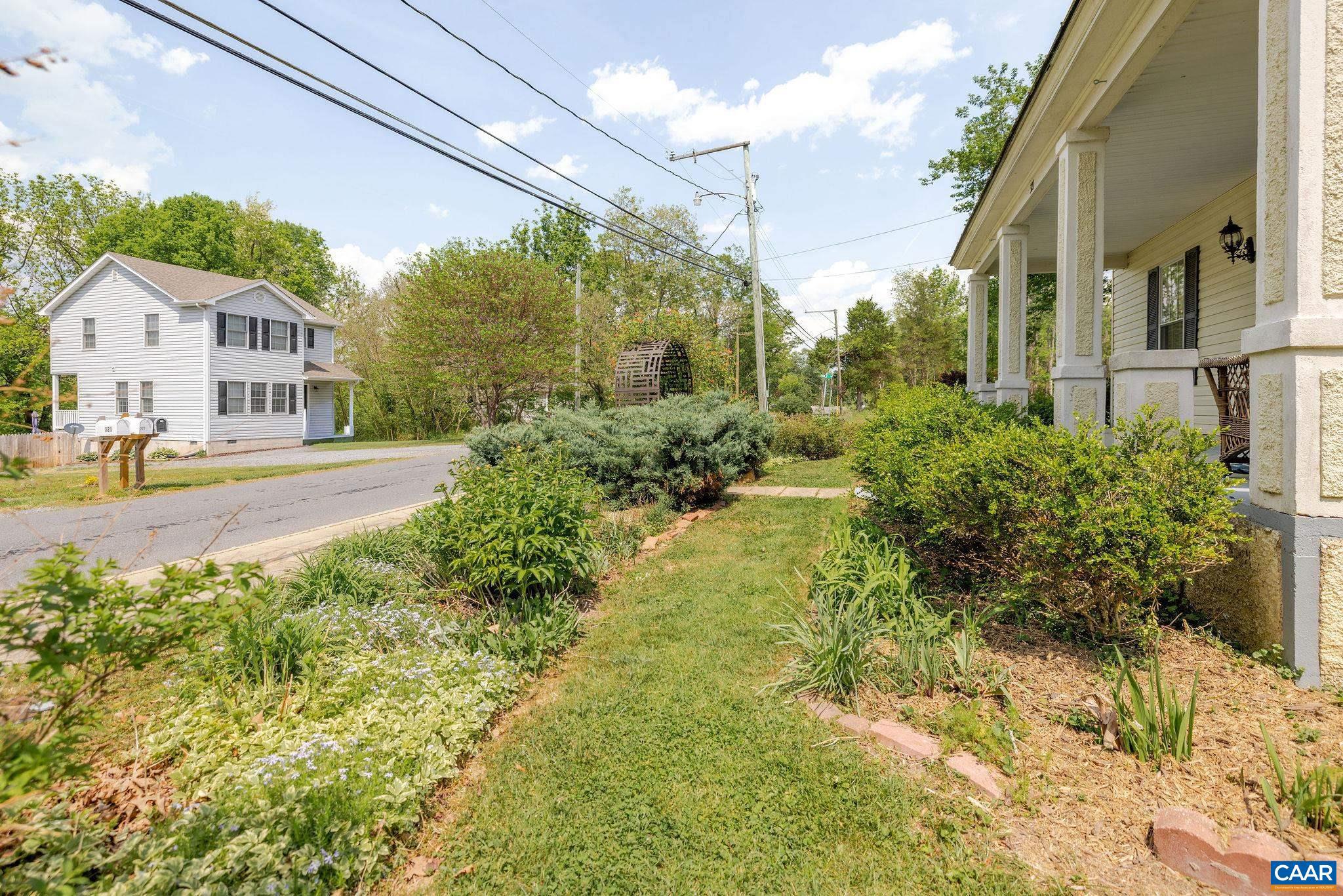 JONES-GOODMAN - Residential