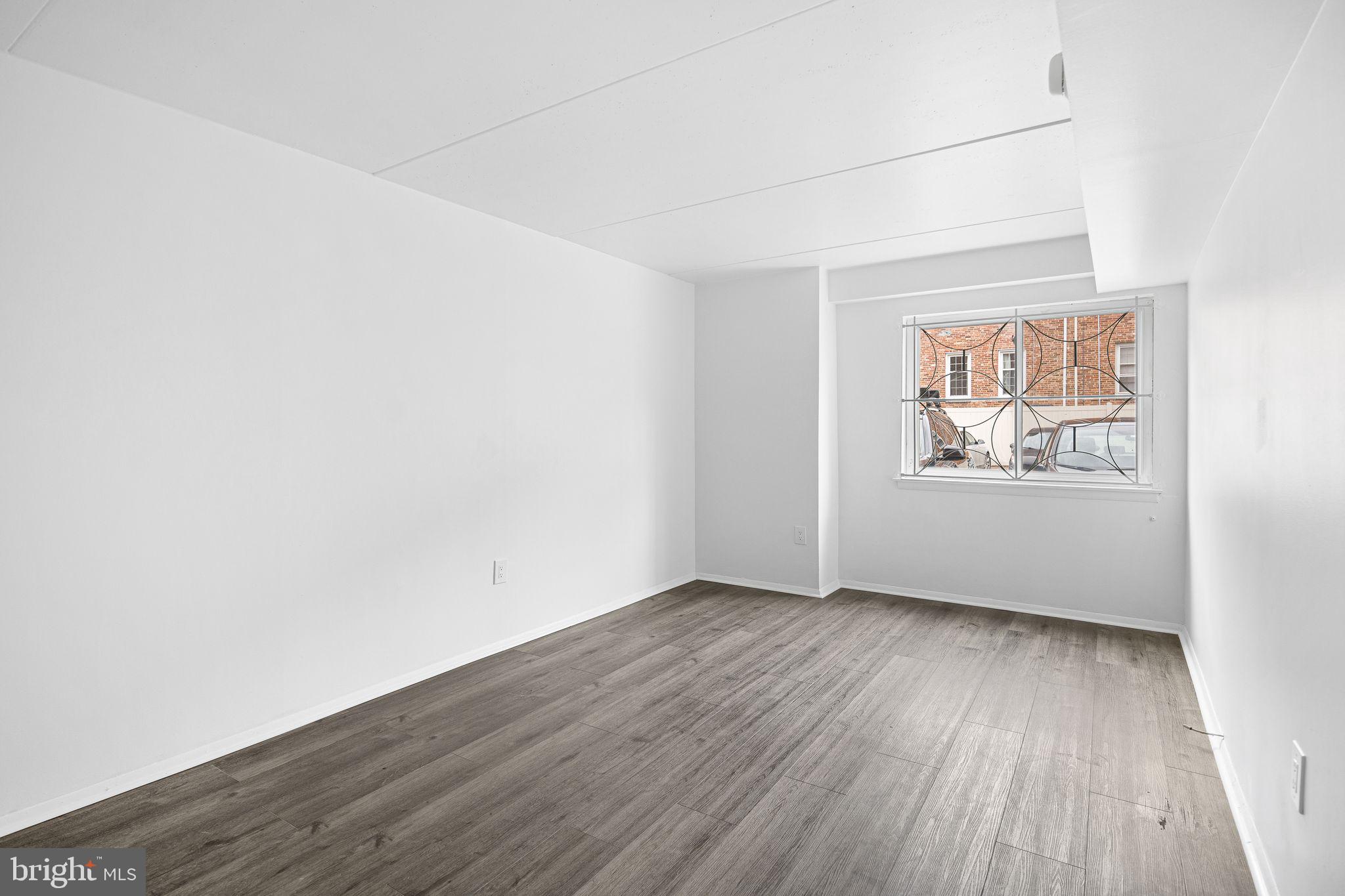 WASHINGTON SQ WEST - Residential