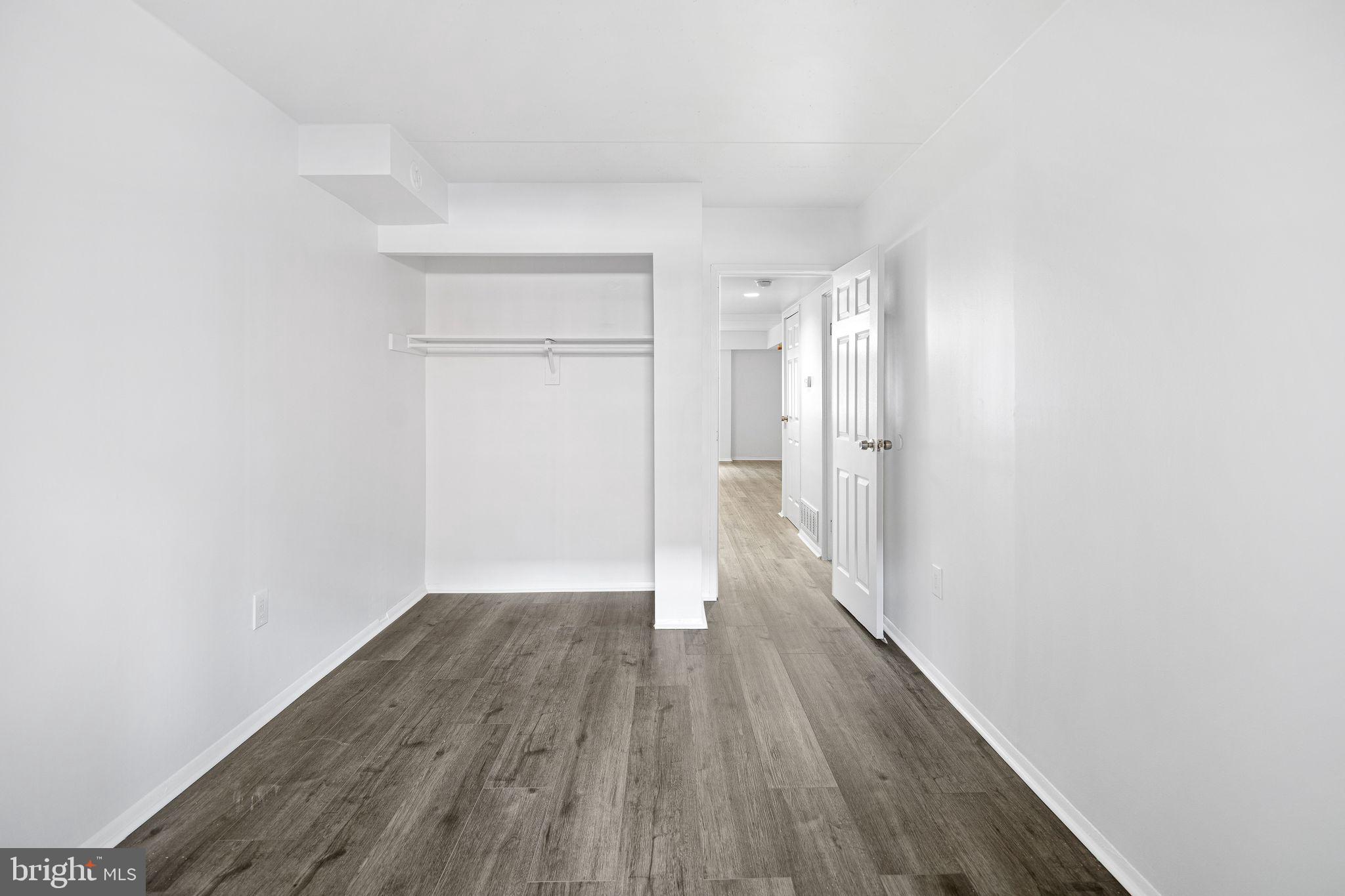 WASHINGTON SQ WEST - Residential