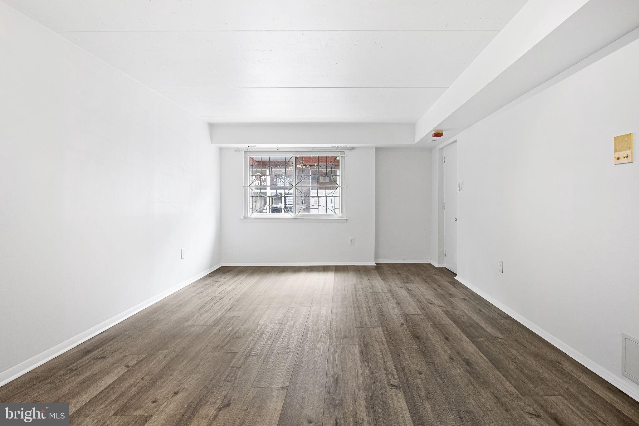 WASHINGTON SQ WEST - Residential