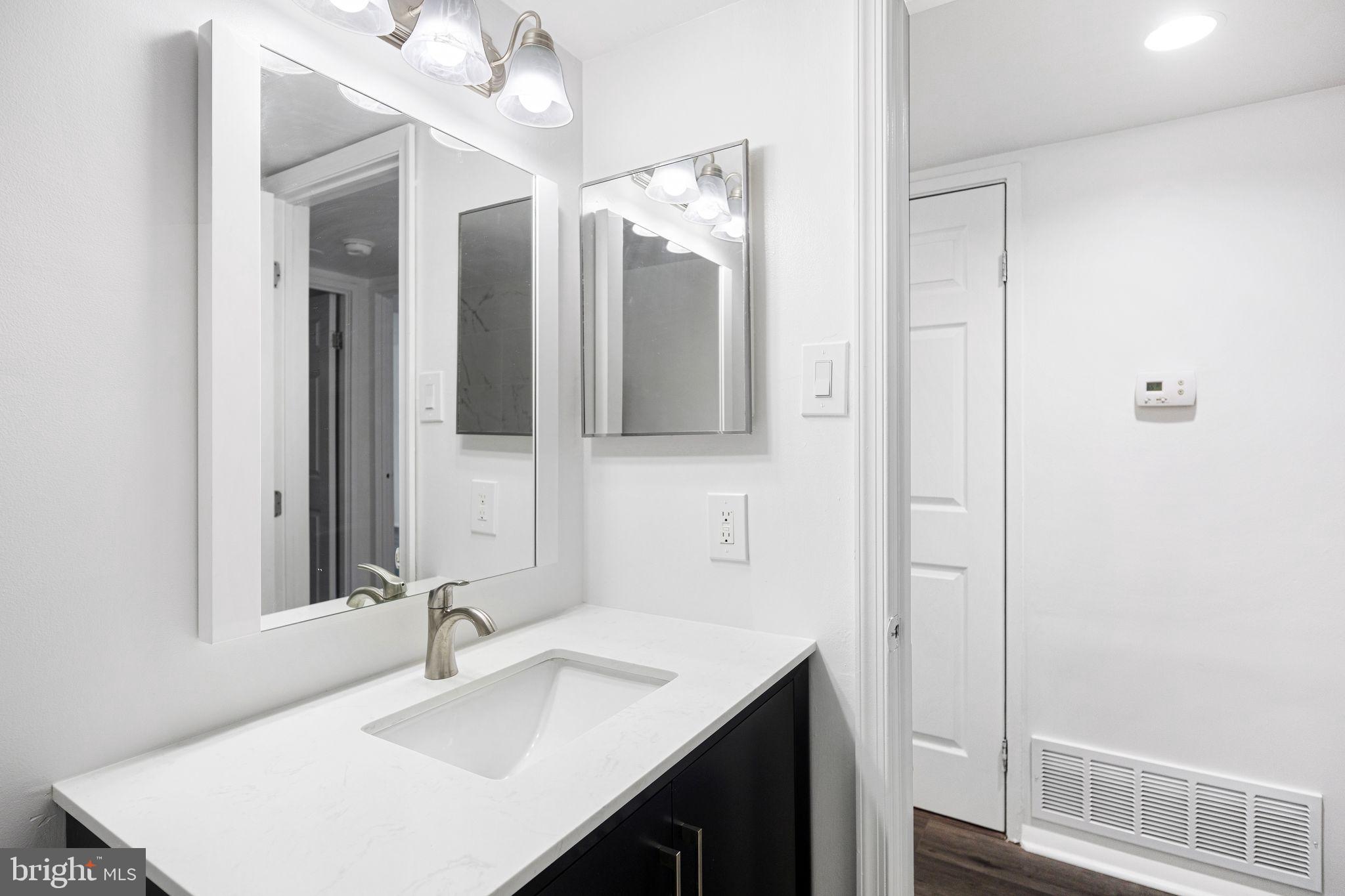 WASHINGTON SQ WEST - Residential