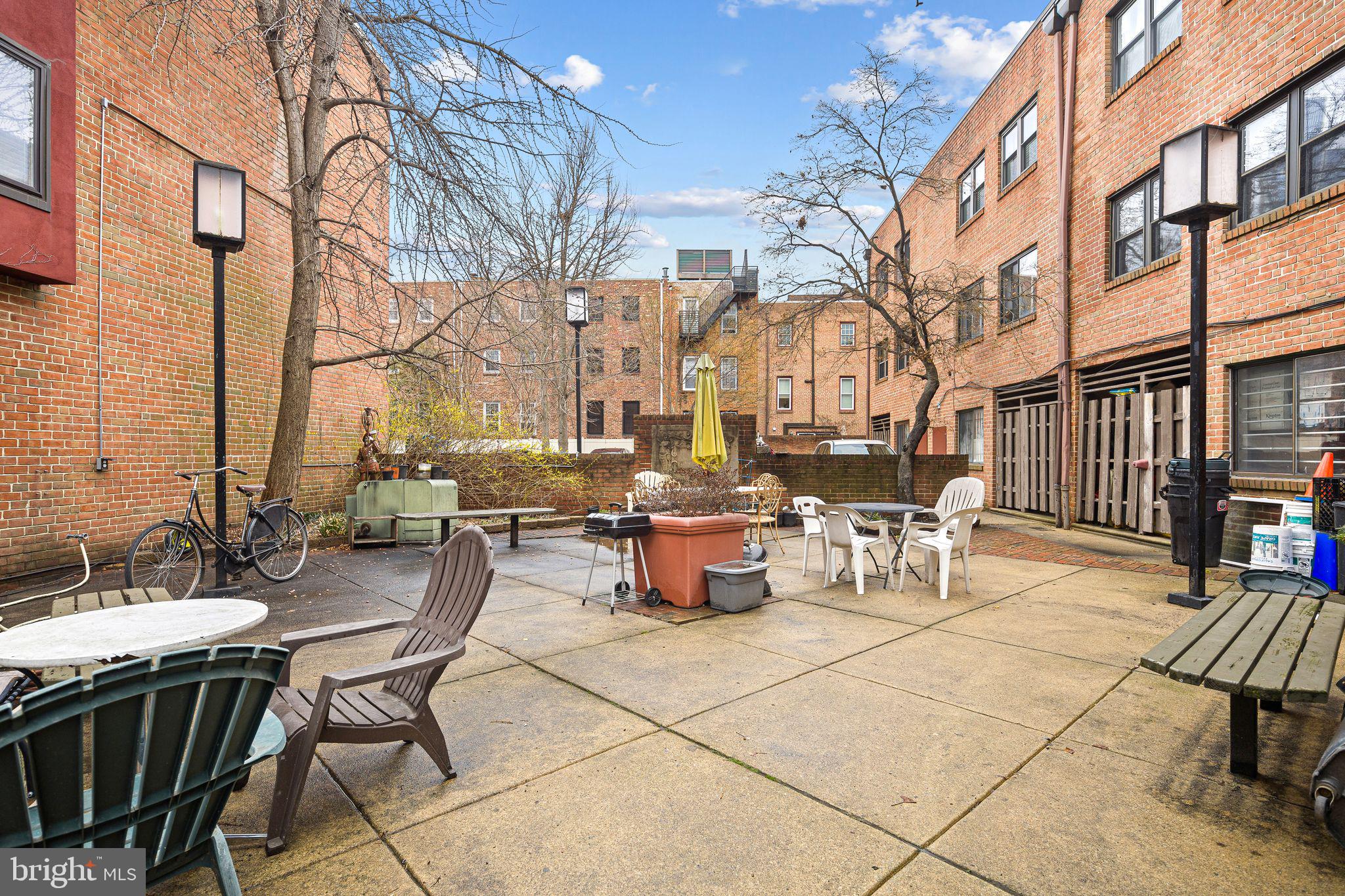 WASHINGTON SQ WEST - Residential